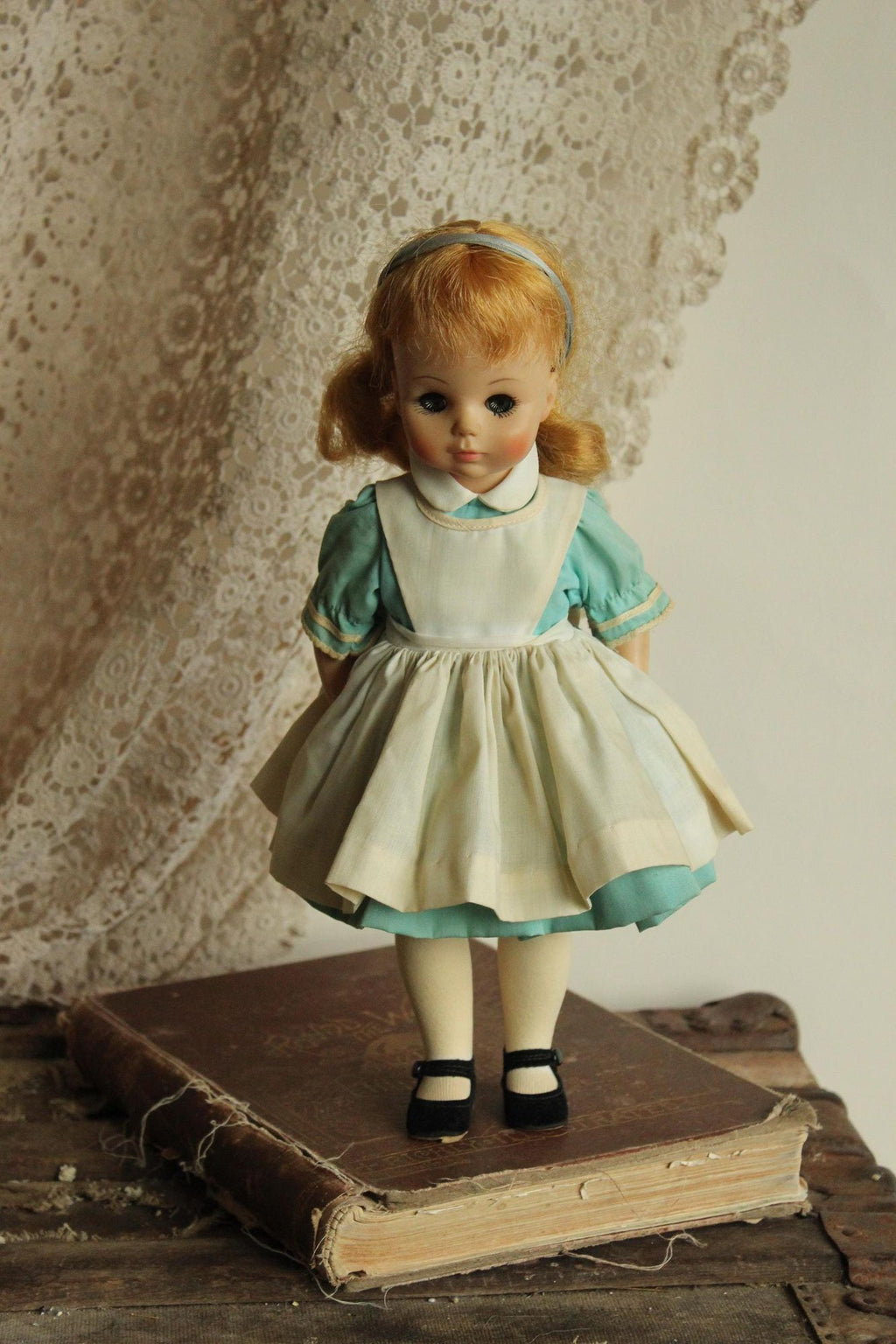 Vintage 1960s 1970s Madame Alexander Doll, Alice In Wonderland, Model # 1552