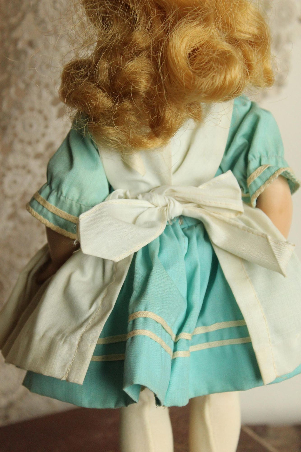 Vintage 1960s 1970s Madame Alexander Doll, Alice In Wonderland, Model # 1552