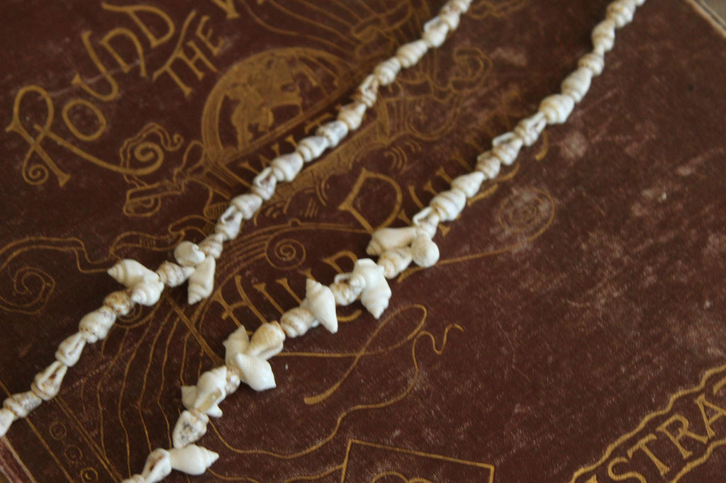 Vintage 1970s 8 Strands Hawaiian Beaded Shell Leis