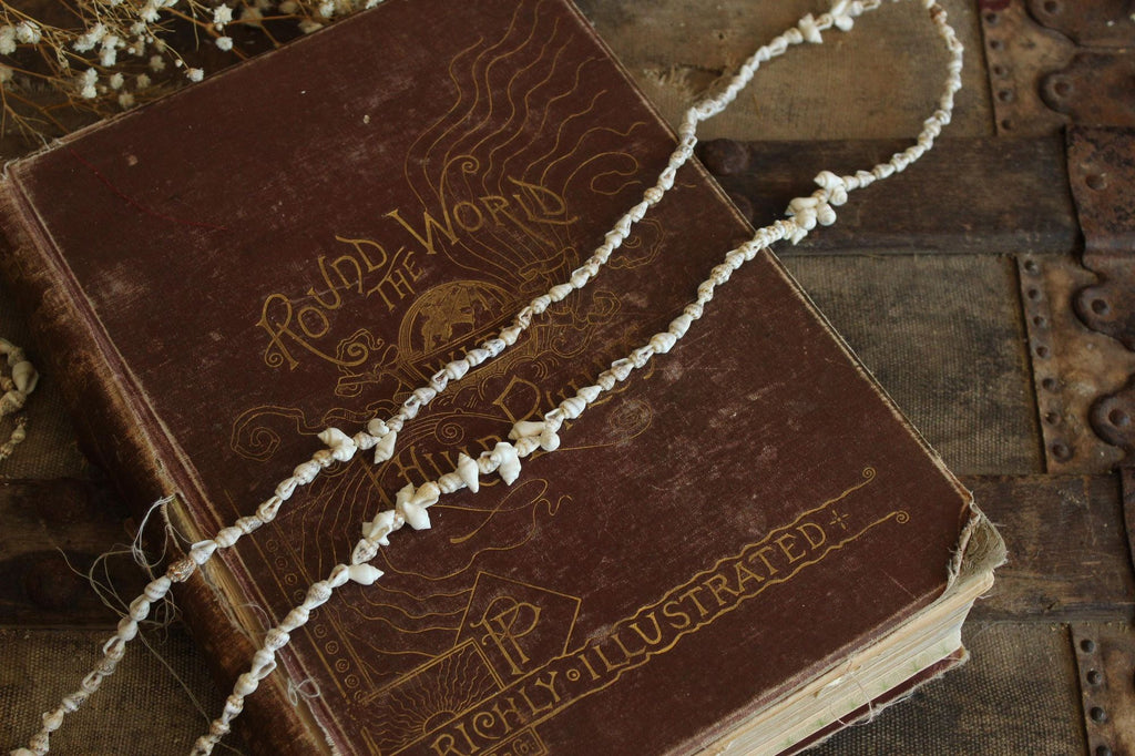 Vintage 1970s 8 Strands Hawaiian Beaded Shell Leis