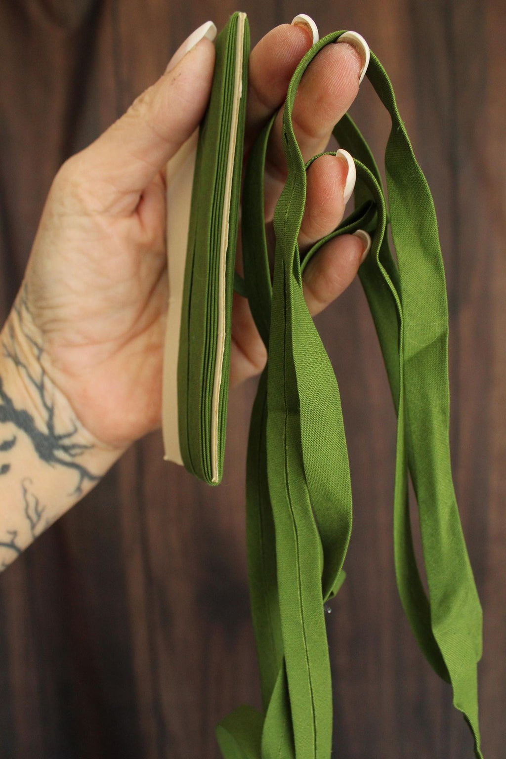 Vintage Green Seam Binding Trim: 1/2" Wide Scroll, 5 Yards