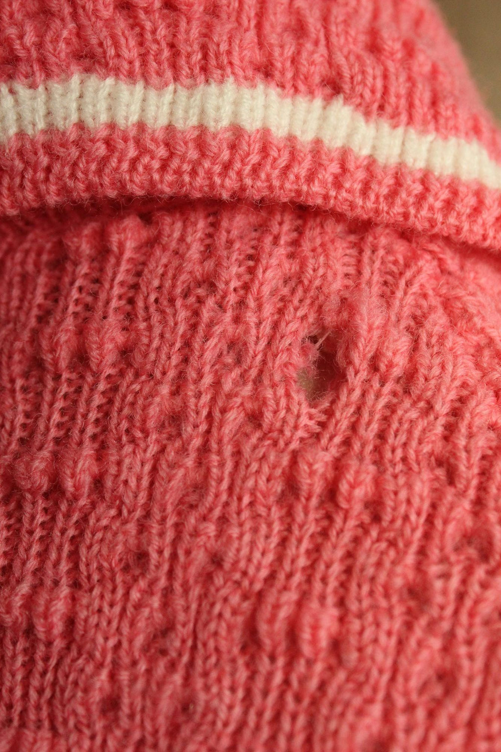 Vintage 1950s 1960s Handknit Pink Cardigan with Collar