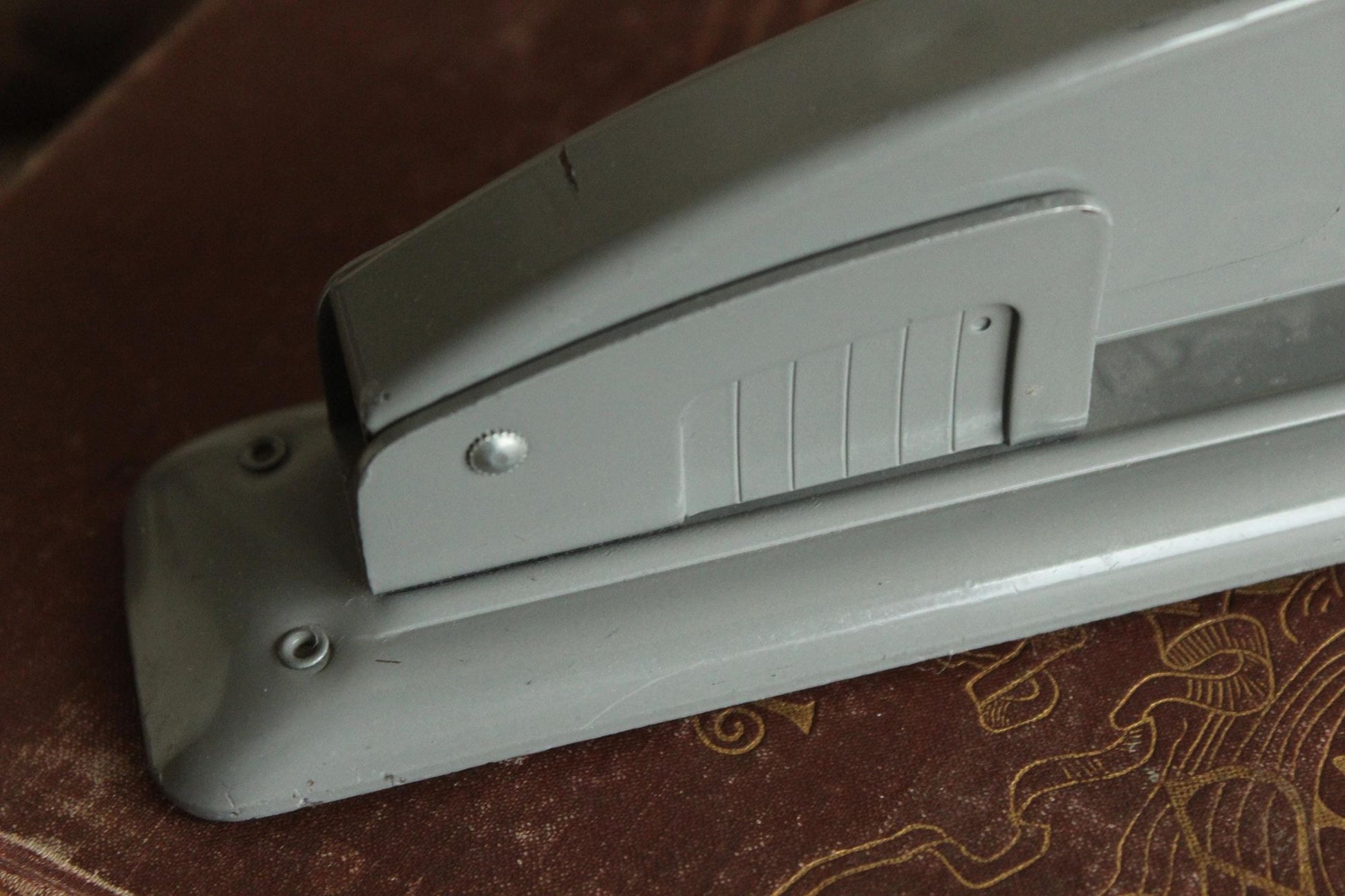 Vintage 1950s Swingline 400 Gray Metal Stapler