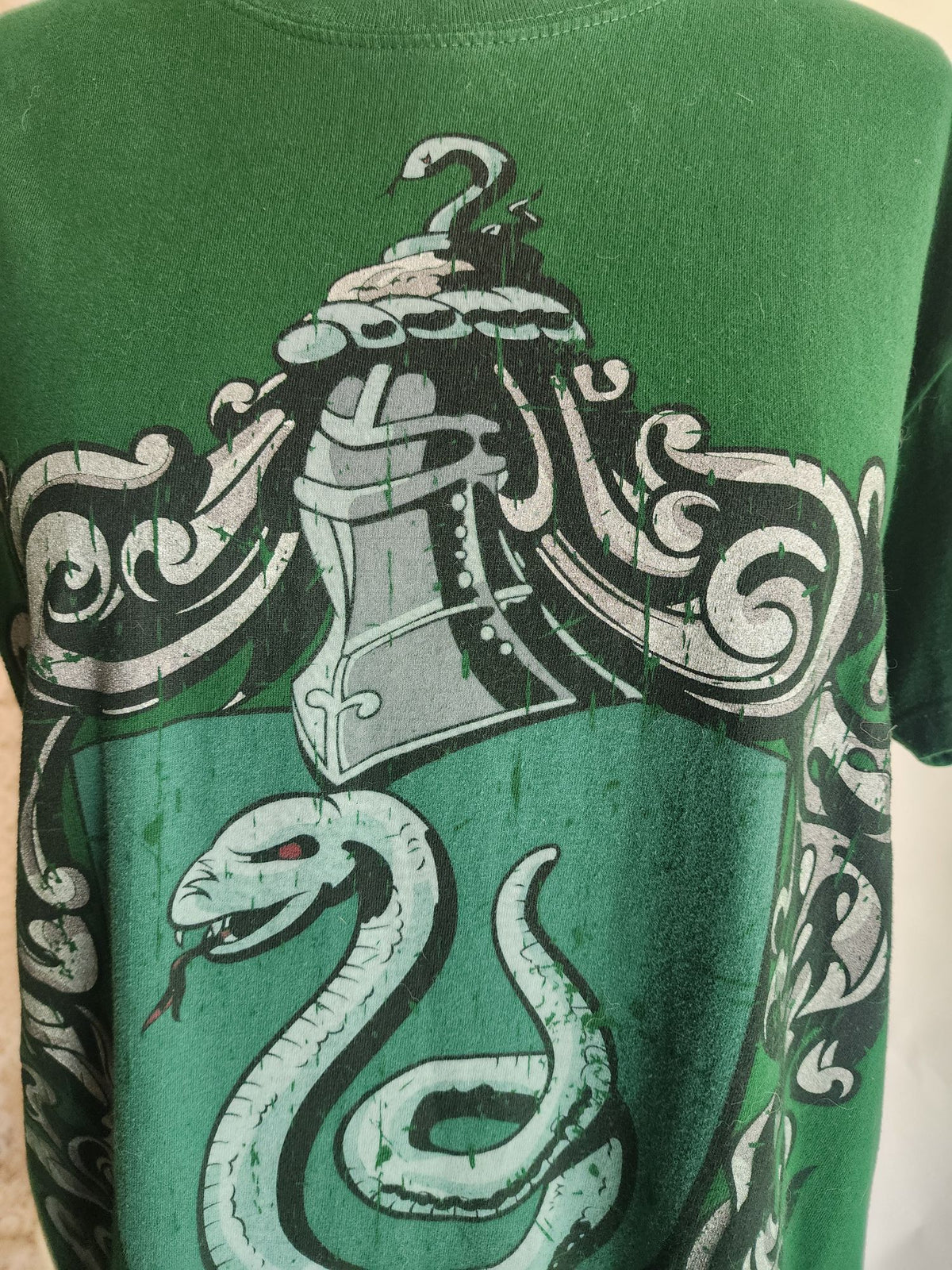 Harry Potter Shop at Platform 9 3/4 Official T shirt, Size M Slytherin Green