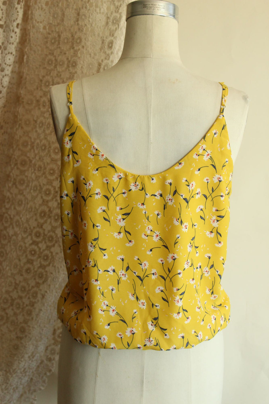 Sienna Sky Womens Top, Size Medium, Yellow Floral Tie-Front Sleeveless