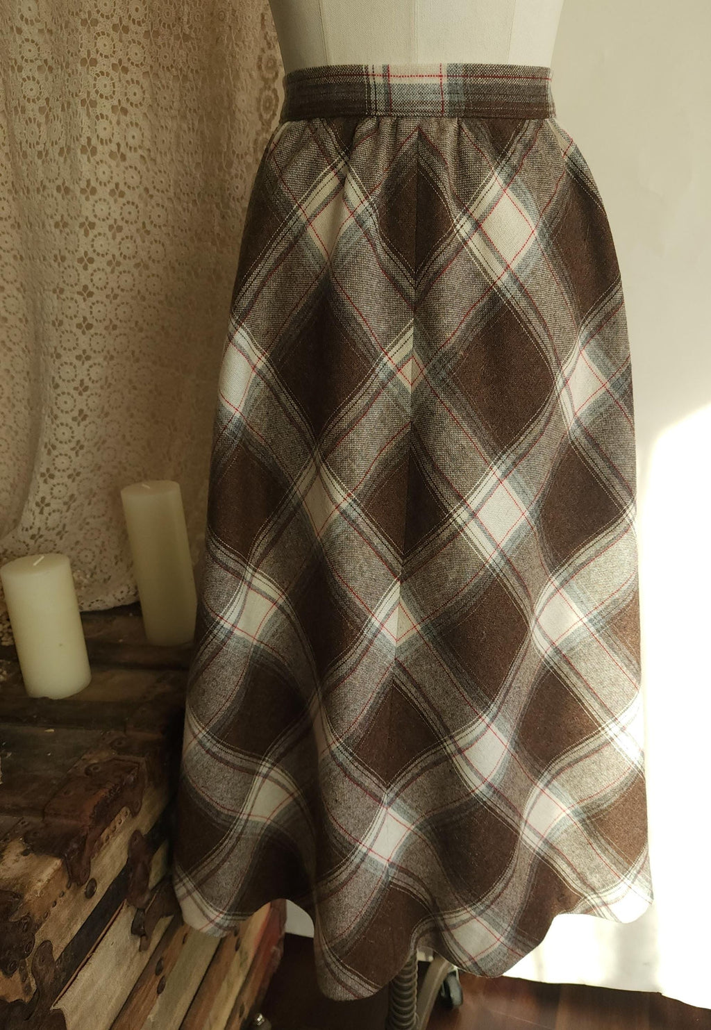 Vintage 1970s Volup Plaid Wool Brown and White Skirt with Pockets