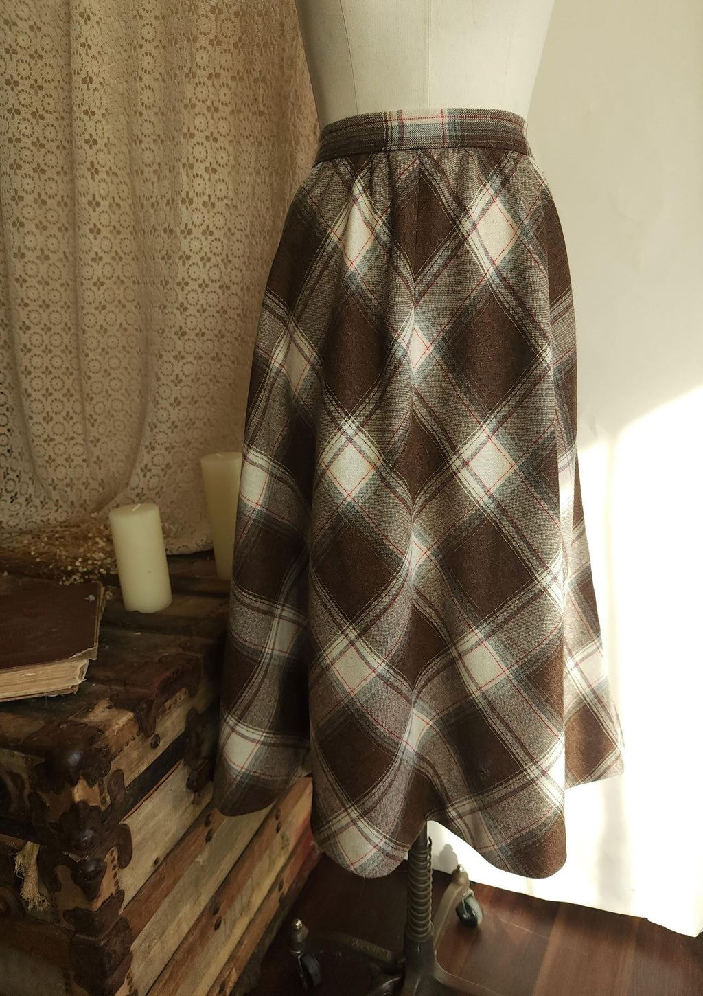 Vintage 1970s Volup Plaid Wool Brown and White Skirt with Pockets
