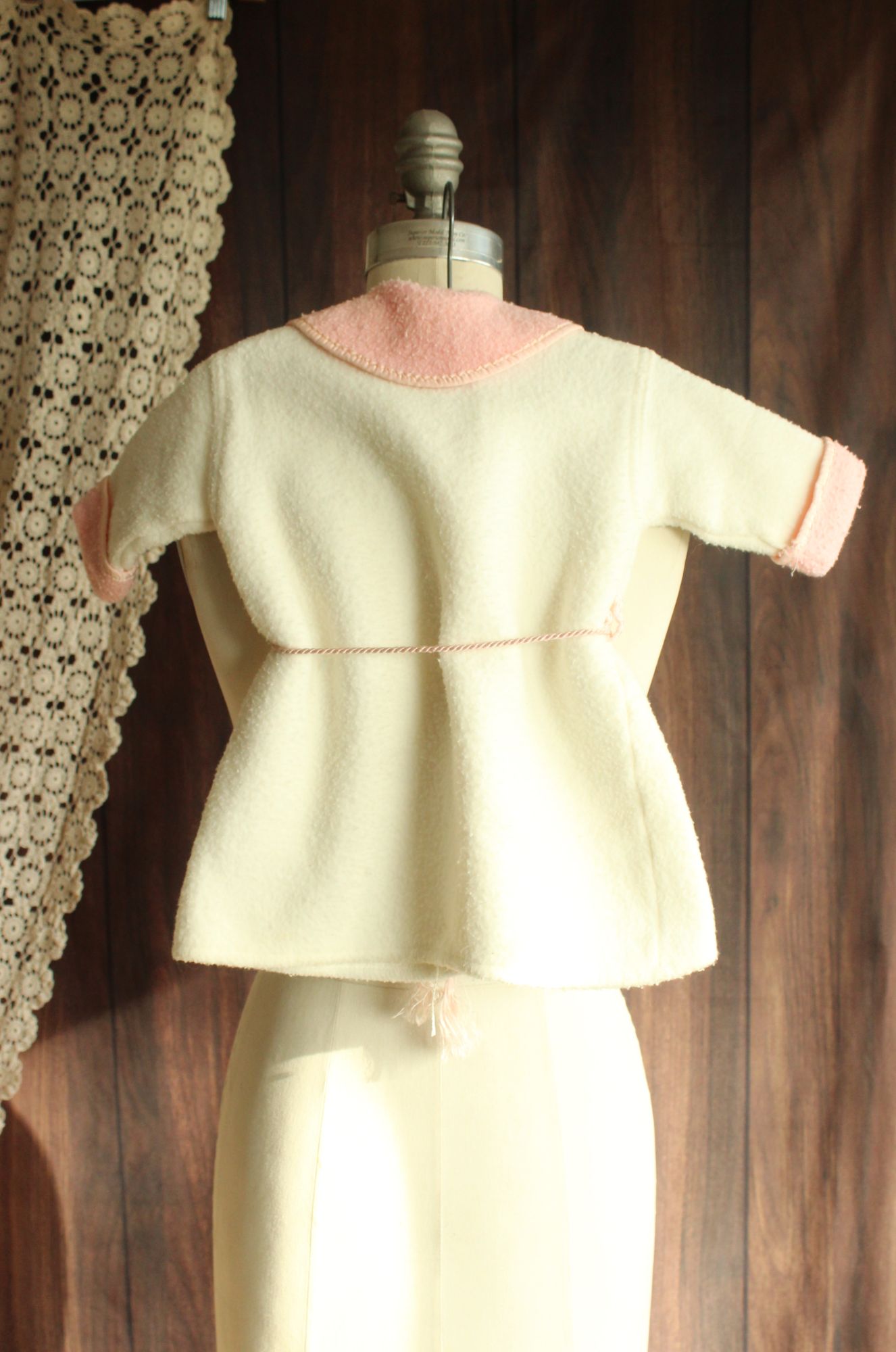 Vintage 1960s Baby Jacket With Ducks