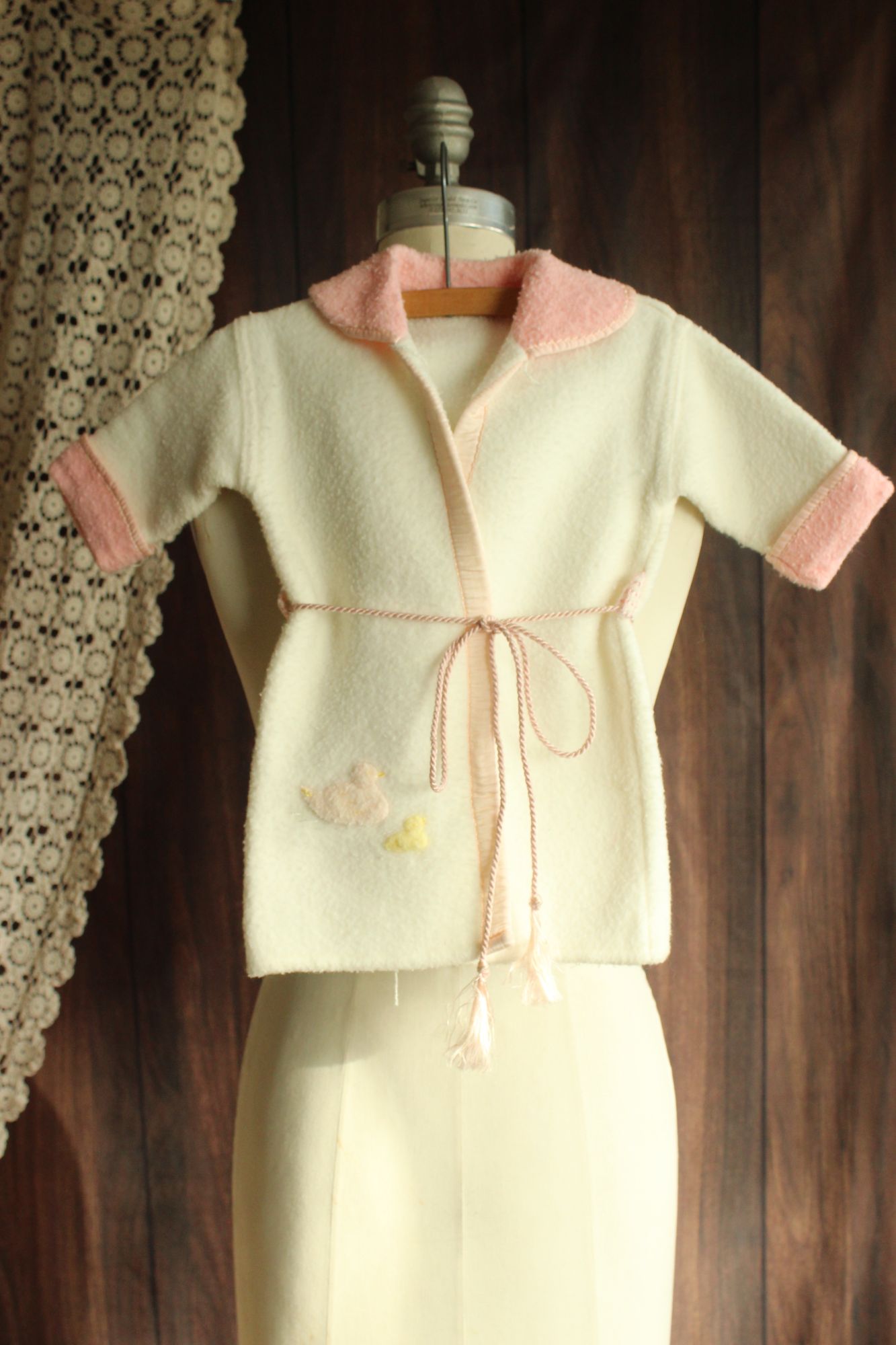 Vintage 1960s Baby Jacket With Ducks