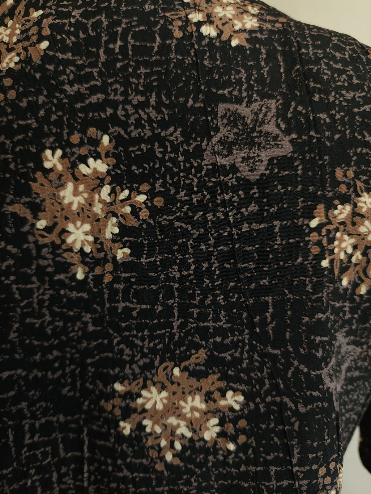 Vintage 1990s Black and Gold and Gray Floral Print Top