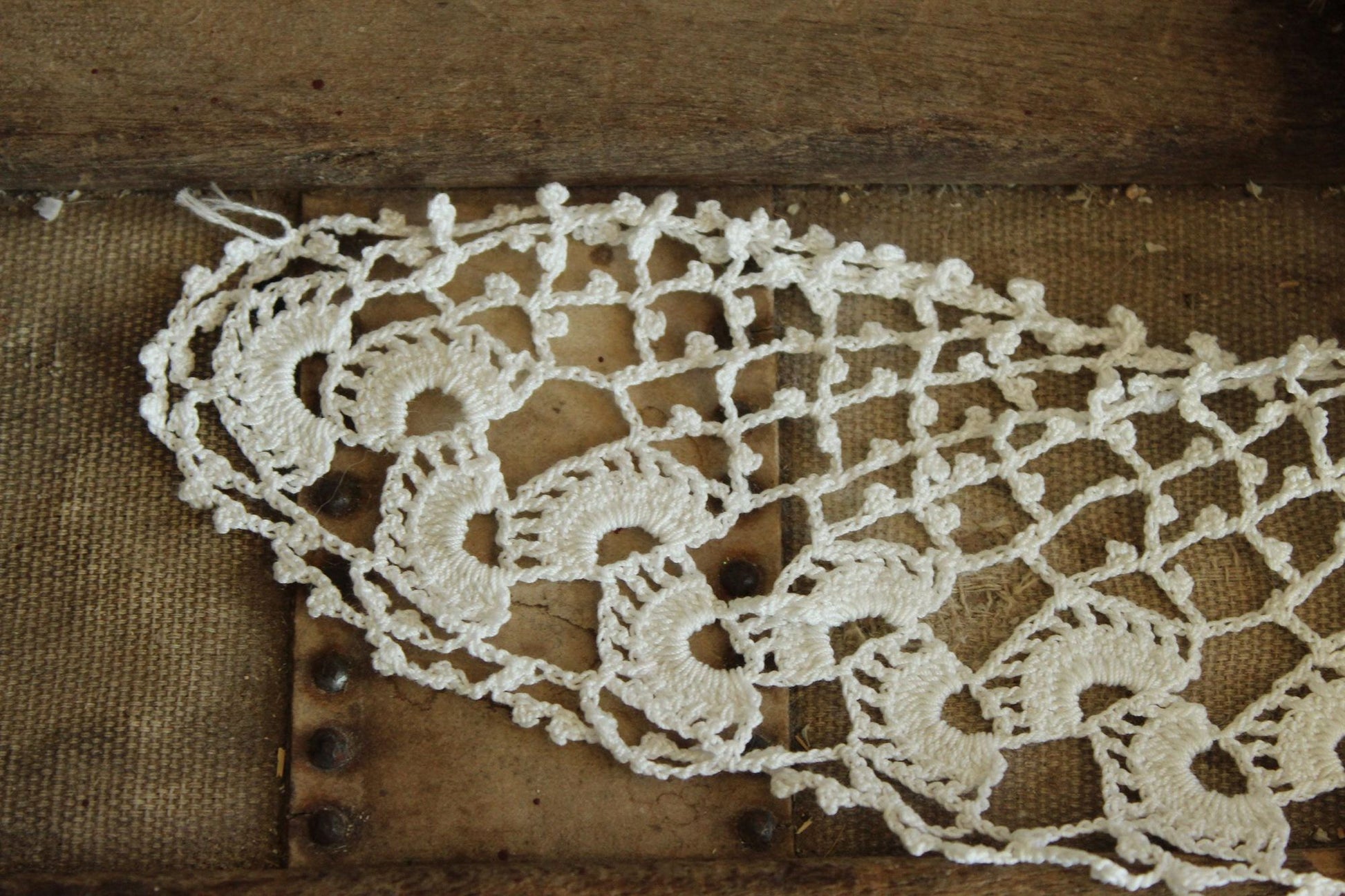 Vintage Crochet Lace Collar Trim, White,  23" by 3.5"