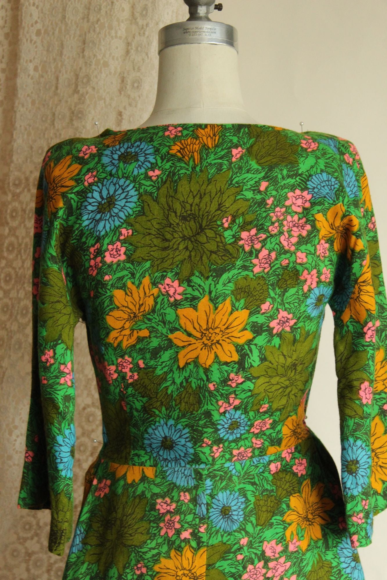 Vintage 1960s Rosa Ray Floral Print Romper Jumpsuit