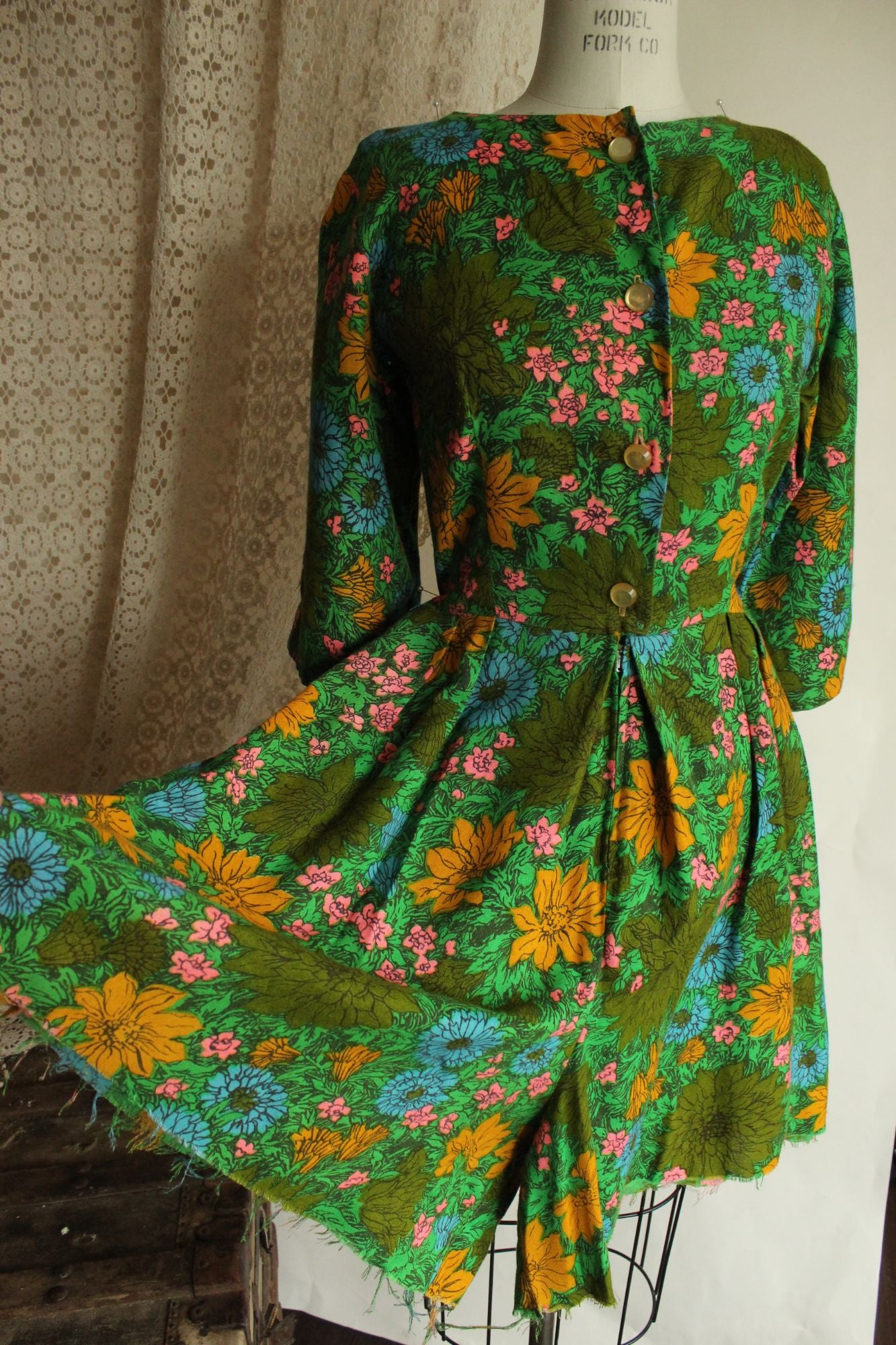 Vintage 1960s Rosa Ray Floral Print Romper Jumpsuit