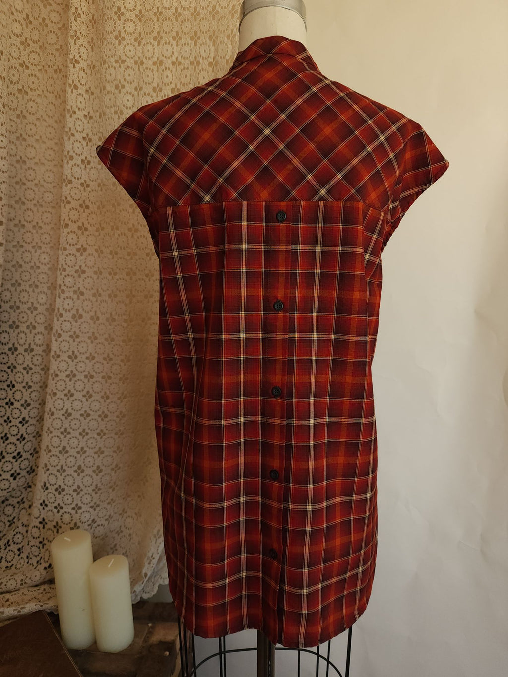 Pendleton Plaid Button-Back Tunic Blouse Red Cap Sleeve Top Size L