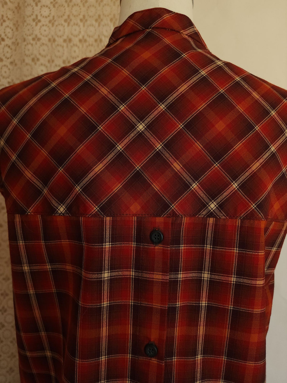 Pendleton Plaid Button-Back Tunic Blouse Red Cap Sleeve Top Size L
