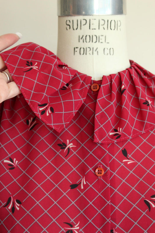 Vintage 1980s Koret of California Blouse with Ruffle Collar