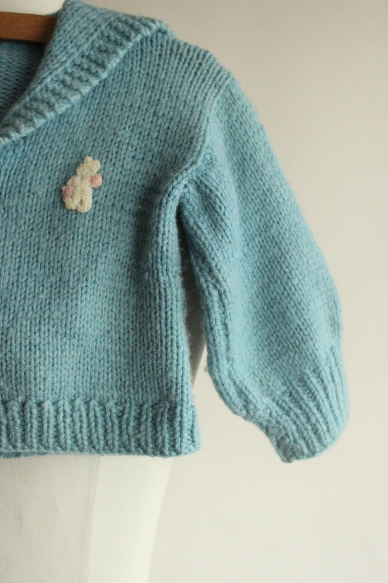 Vintage 1950s Blue Baby Knit Cardigan with Teddy Bear Applique