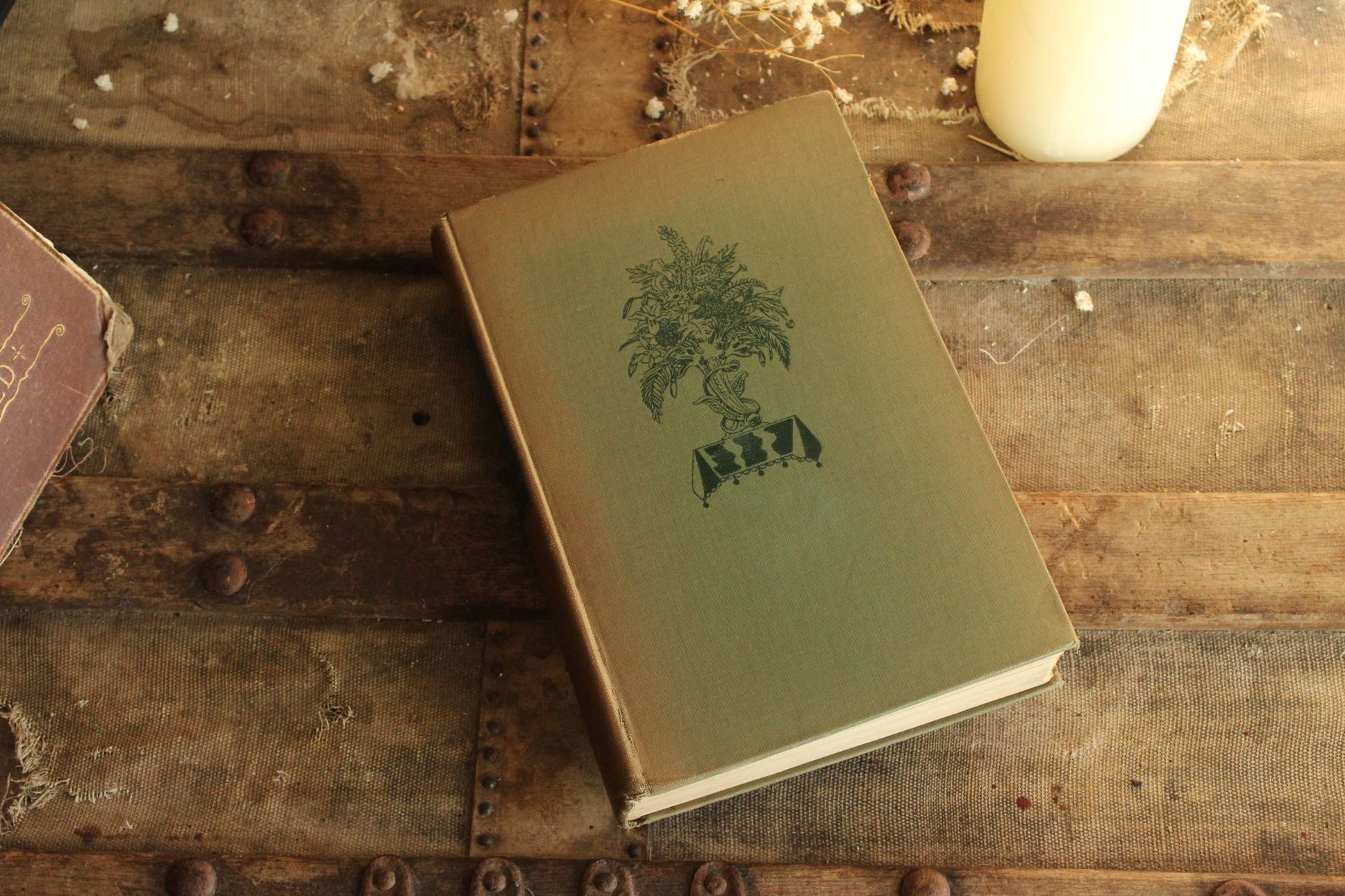 Vintage 1940s Book  "Favorite Poems of Henry Wadsworth Longfellow", First Edition