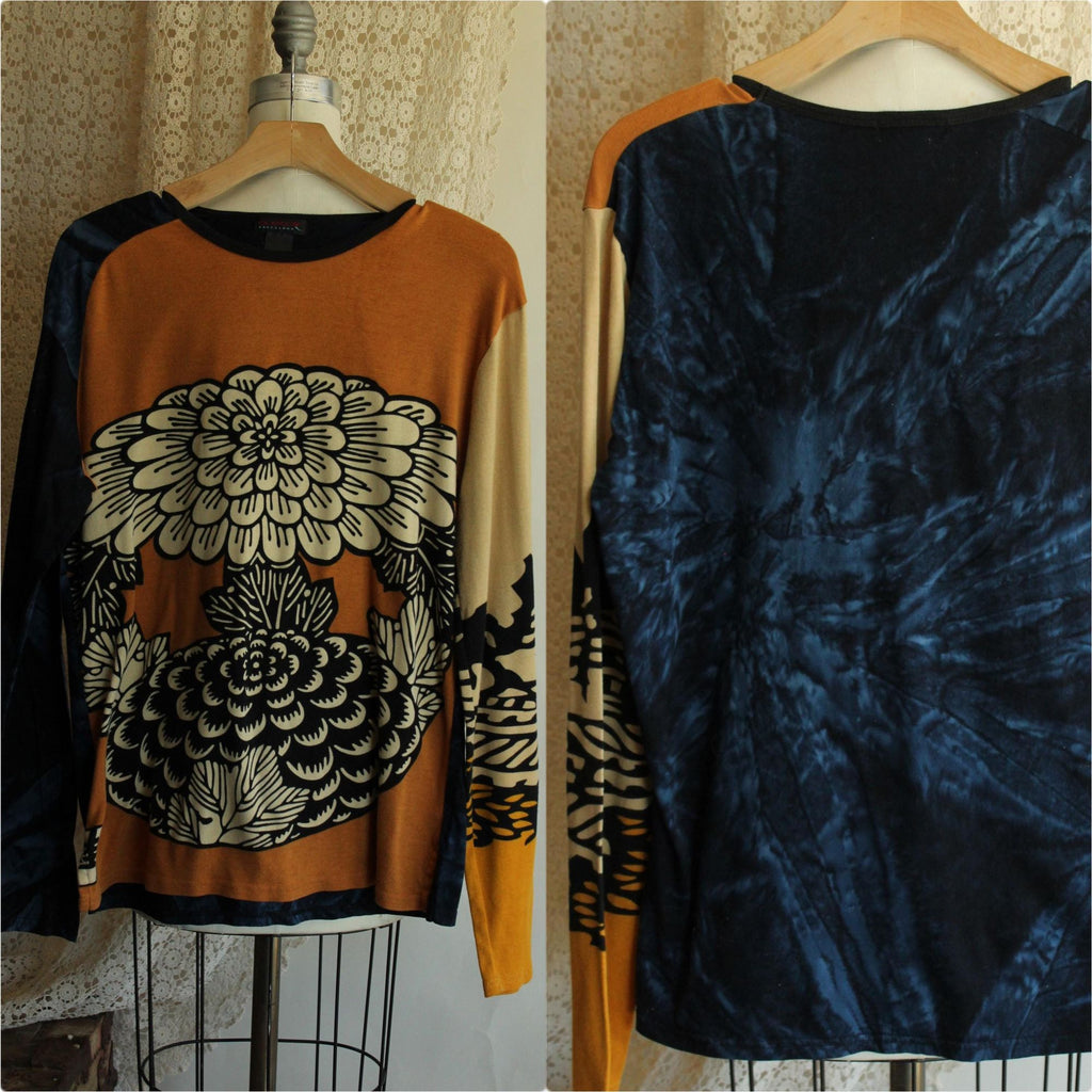 Vintage 2000s Mens Custo Barcelona Graphic Long Sleeve Tee