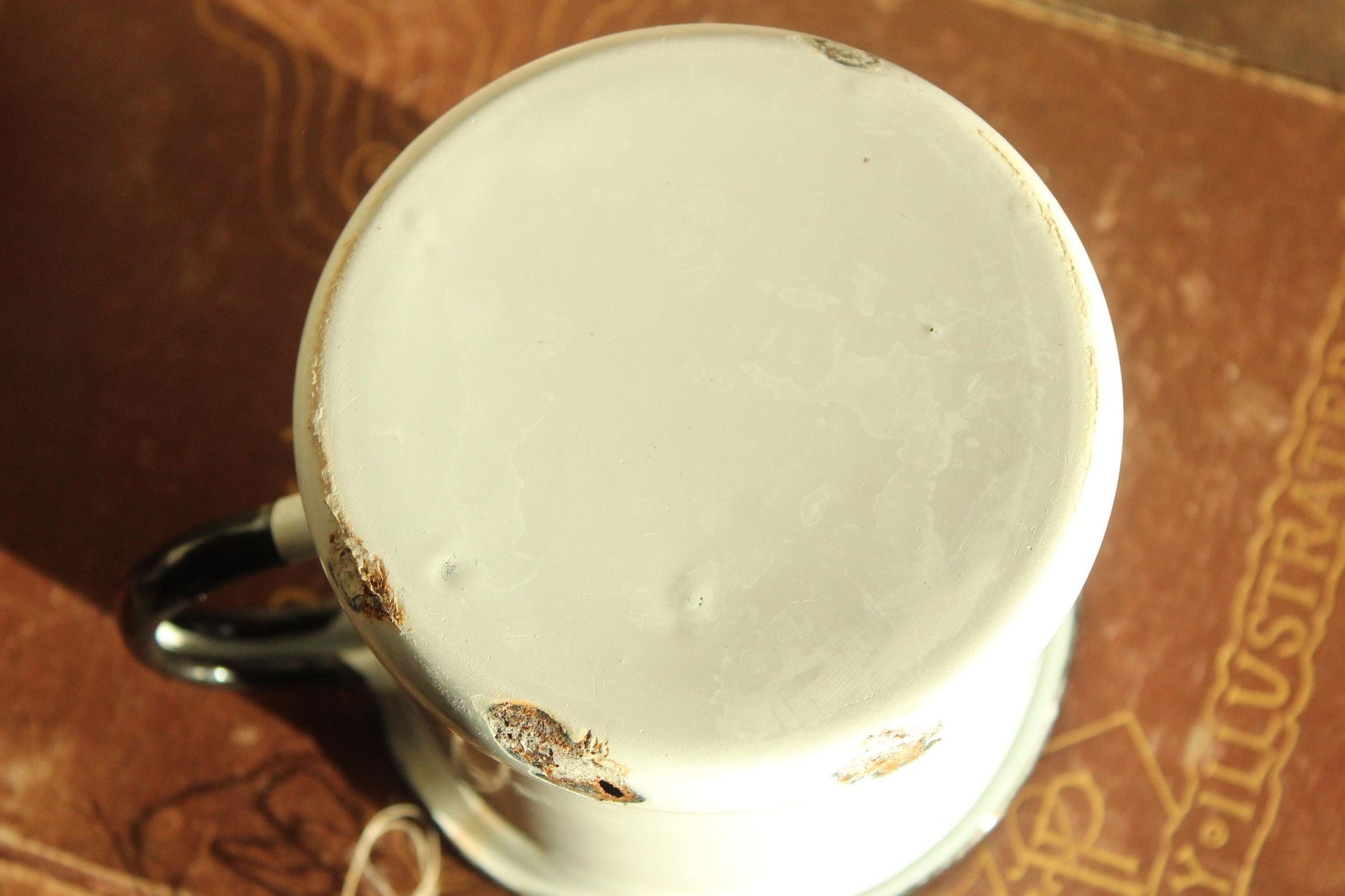 Vintage 1940s 1950s Enamelware Coffee Mug