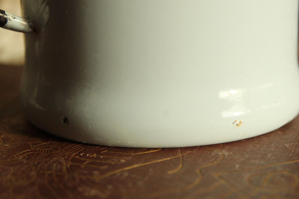 Vintage 1940s 1950s Enamelware Coffee Mug
