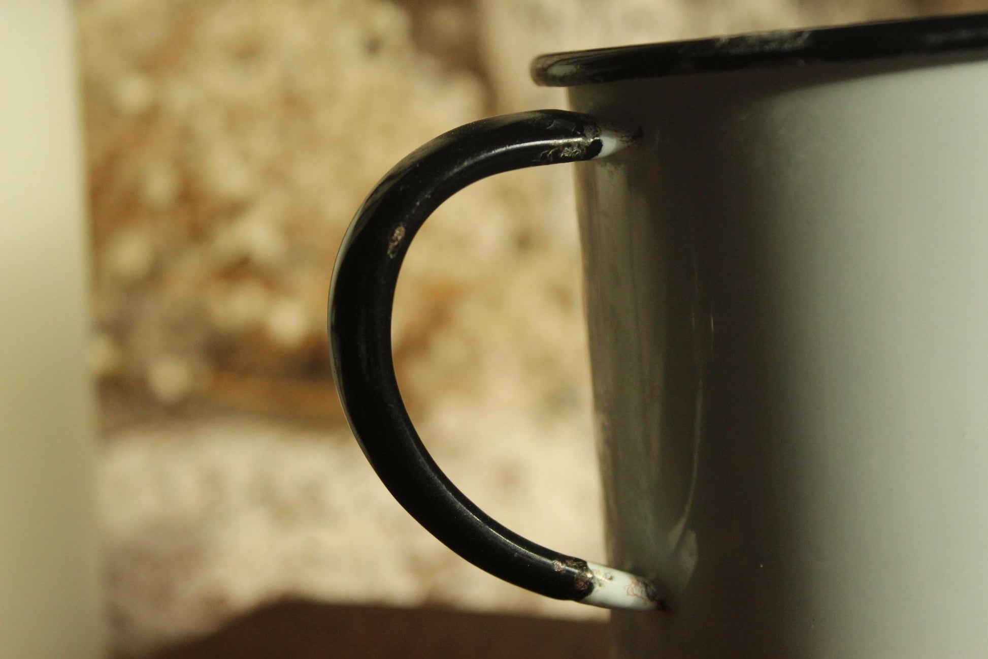 Vintage 1940s 1950s Enamelware Coffee Mug