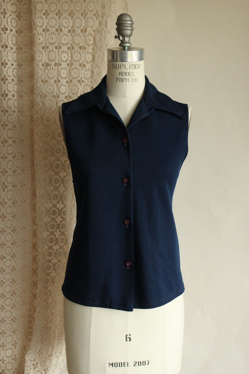 Vintage 1970s Dagger Collar Navy Blue Button Down Sleeveless Top