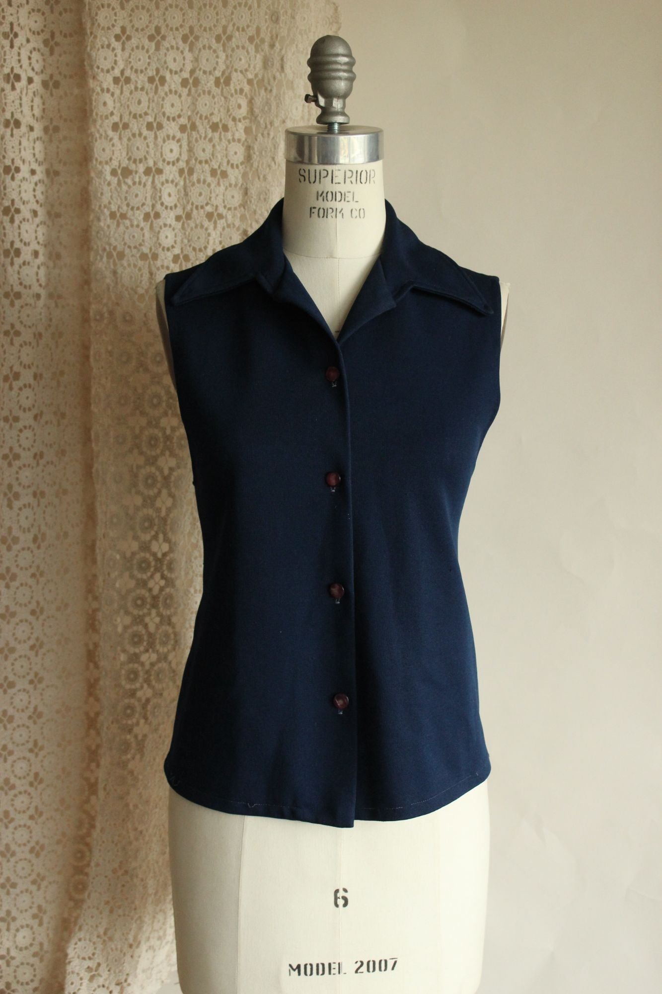 Vintage 1970s Dagger Collar Navy Blue Button Down Sleeveless Top