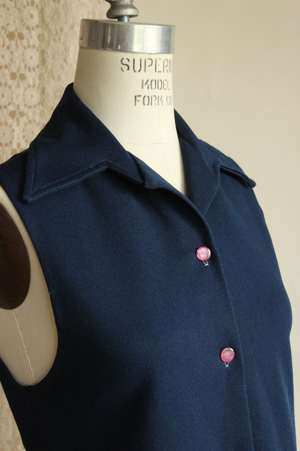 Vintage 1970s Dagger Collar Navy Blue Button Down Sleeveless Top