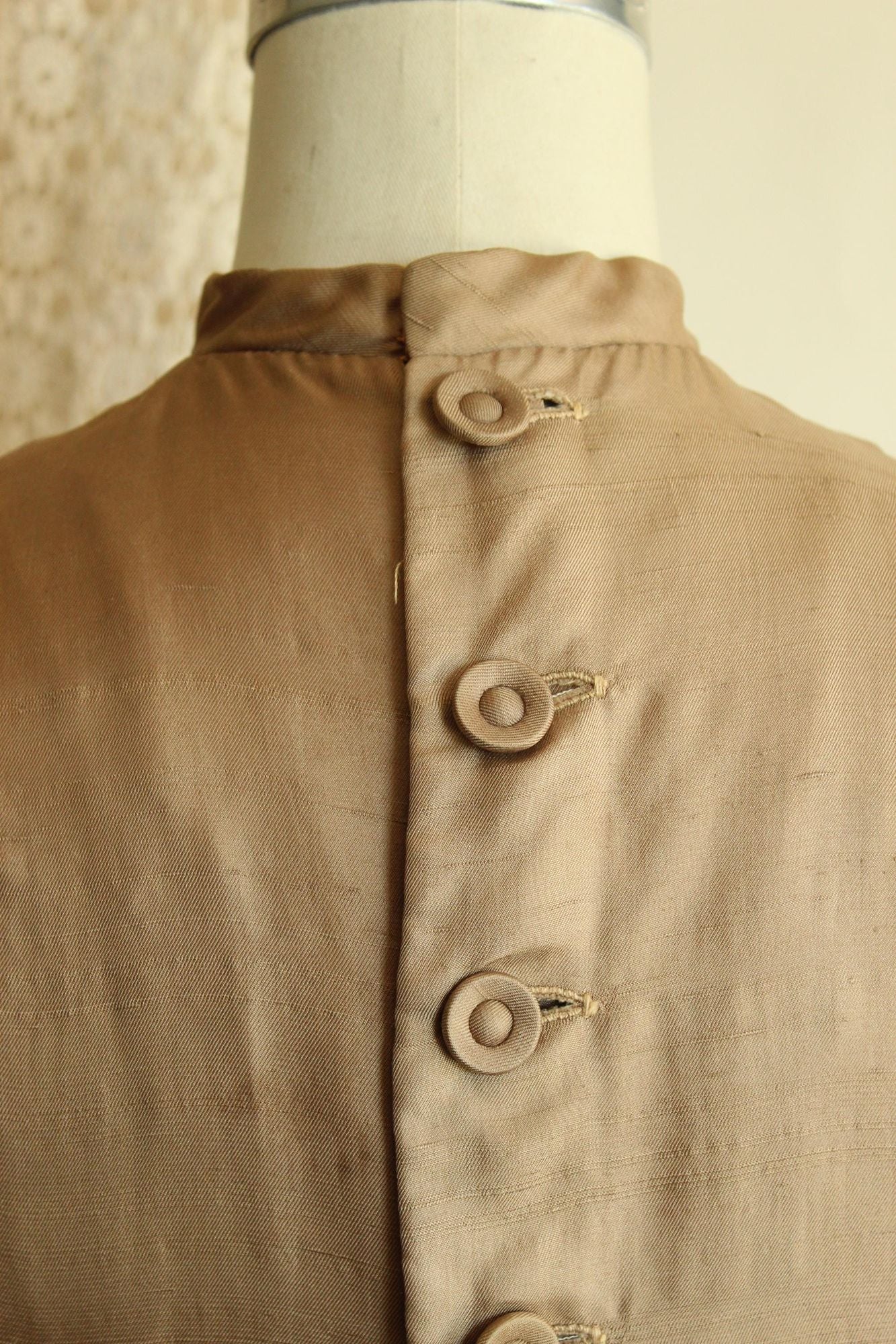 Vintage 1950s Taupe Dupioni Silk Peplum Blouse