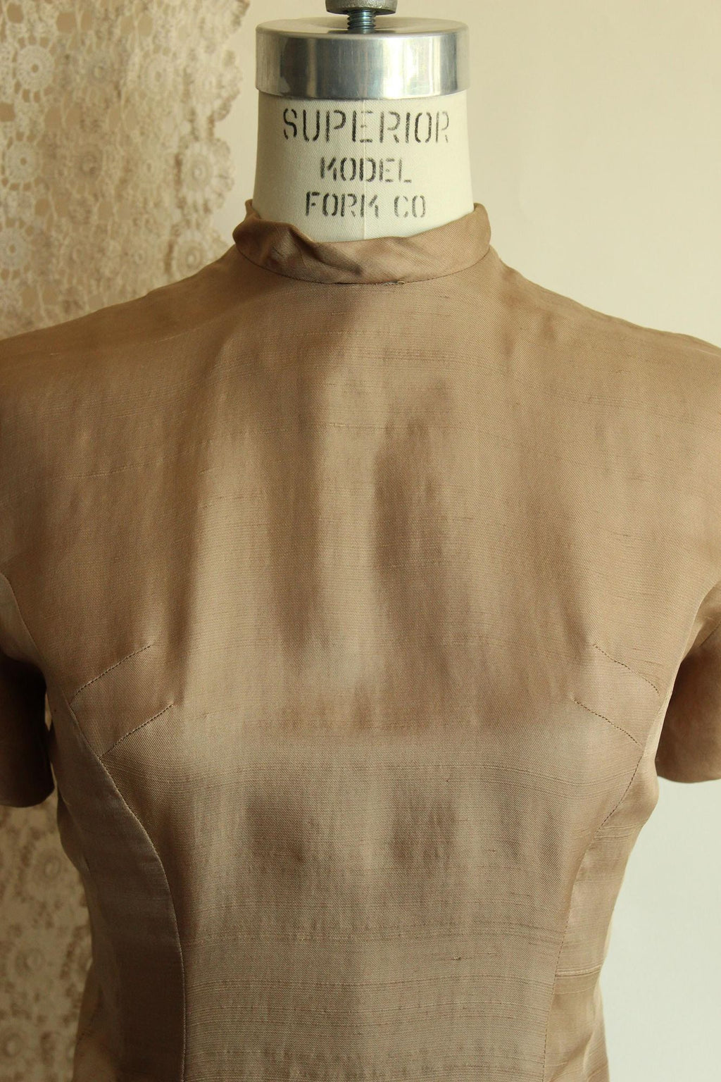 Vintage 1950s Taupe Dupioni Silk Peplum Blouse