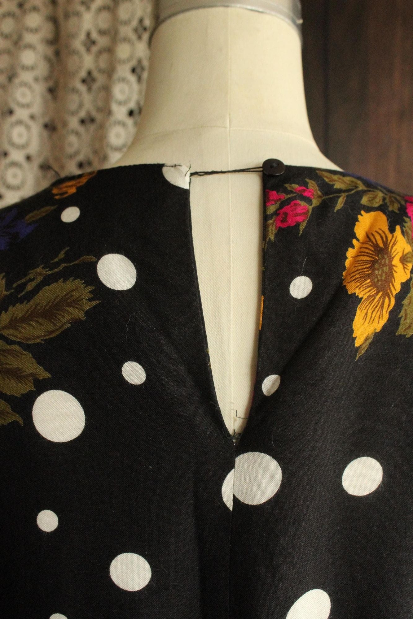 Vintage 1980s 1990s Norton McNaughton Pola Dot and Floral Top