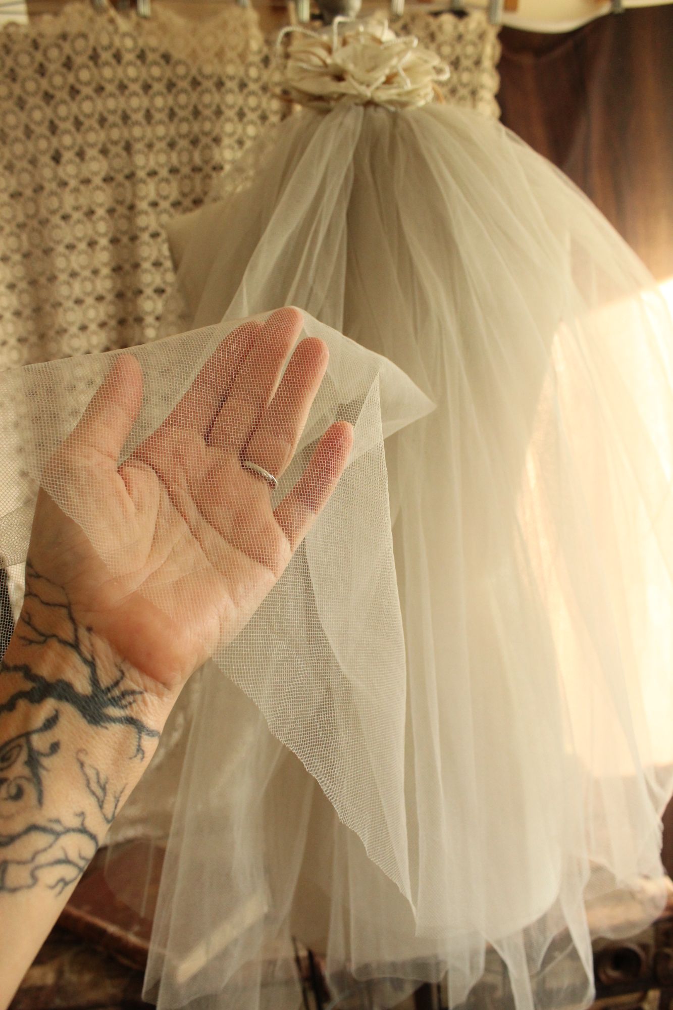 Vintage 1940s 1950s Bridal Veil With Tulle And Pearl Trim