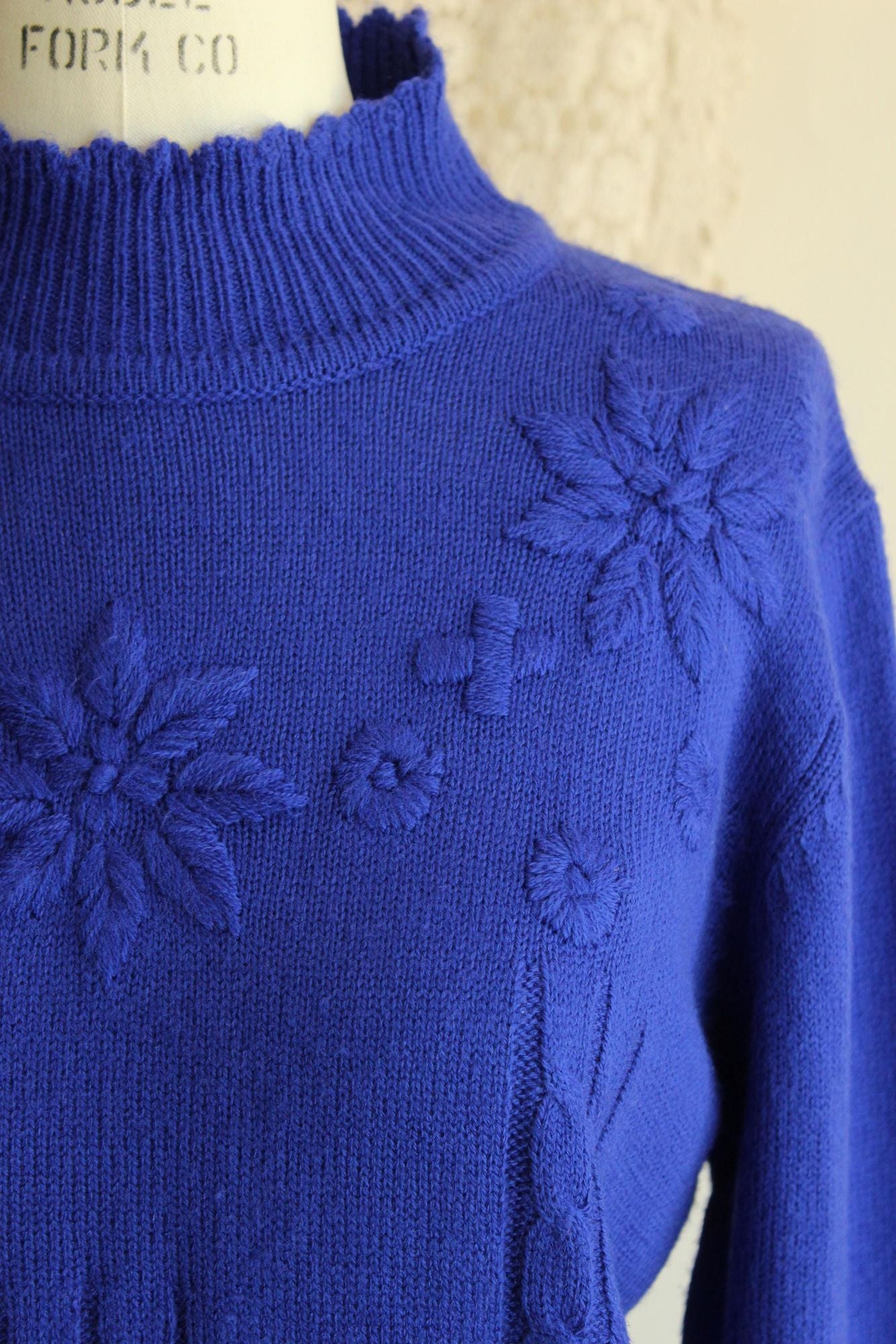 Vintage 1990s Salon Studio Royal Blue Acrylic Sweater