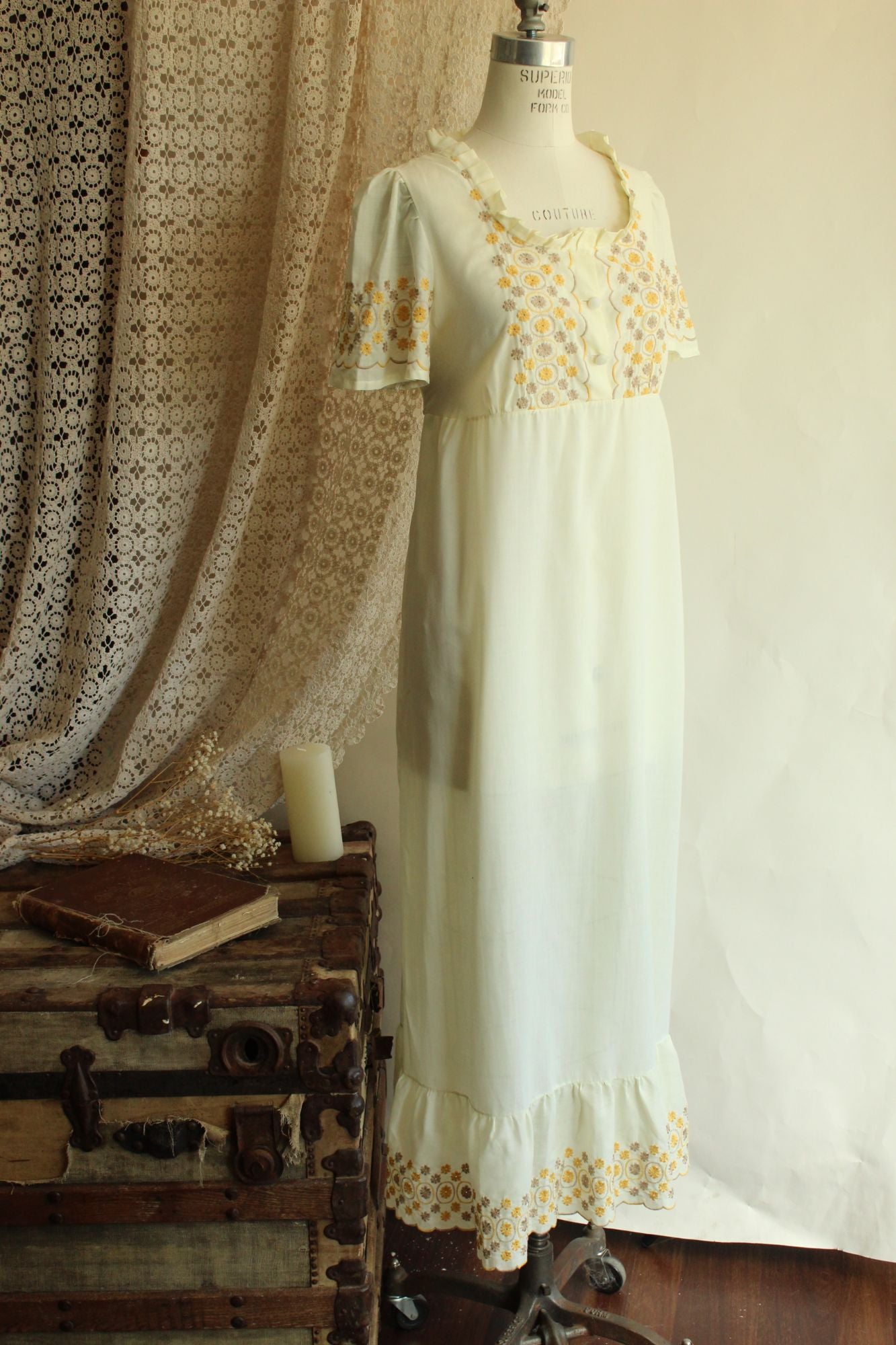 Vintage 1970s Yellow Embroidered Boho Maxidress