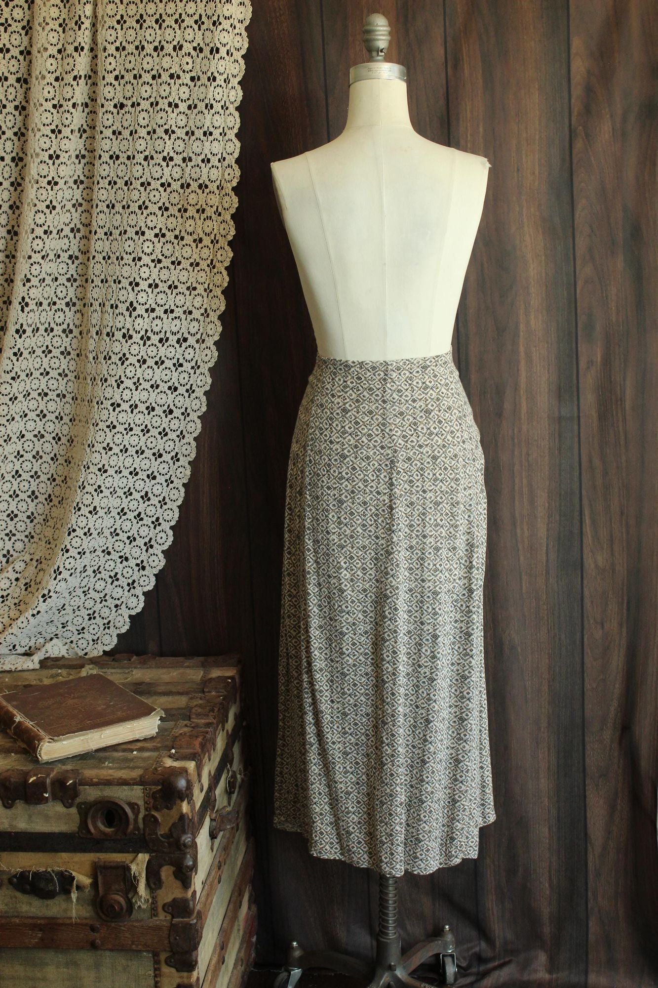 Vintage 1990s Capacity Brown and Cream Floral Tea Length Skirt