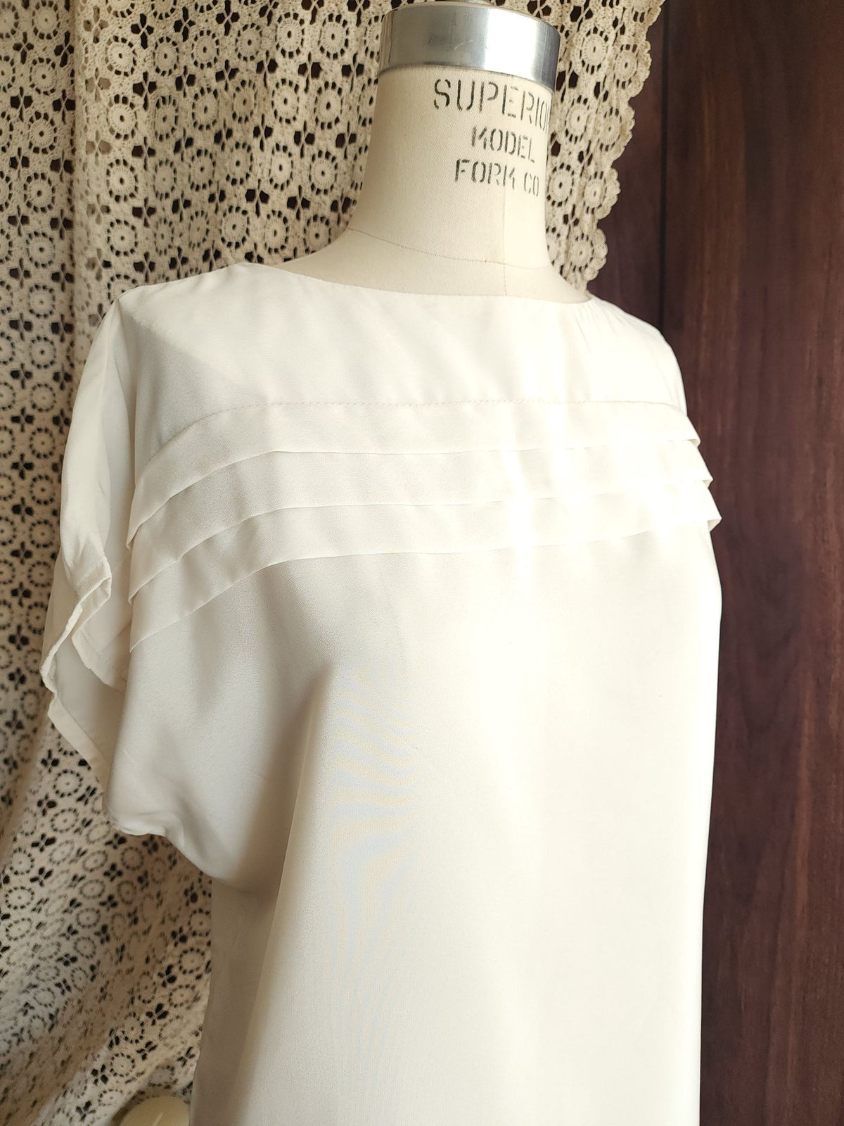 Vintage 1980s NWT Kaki Roberts Winter White Blouse
