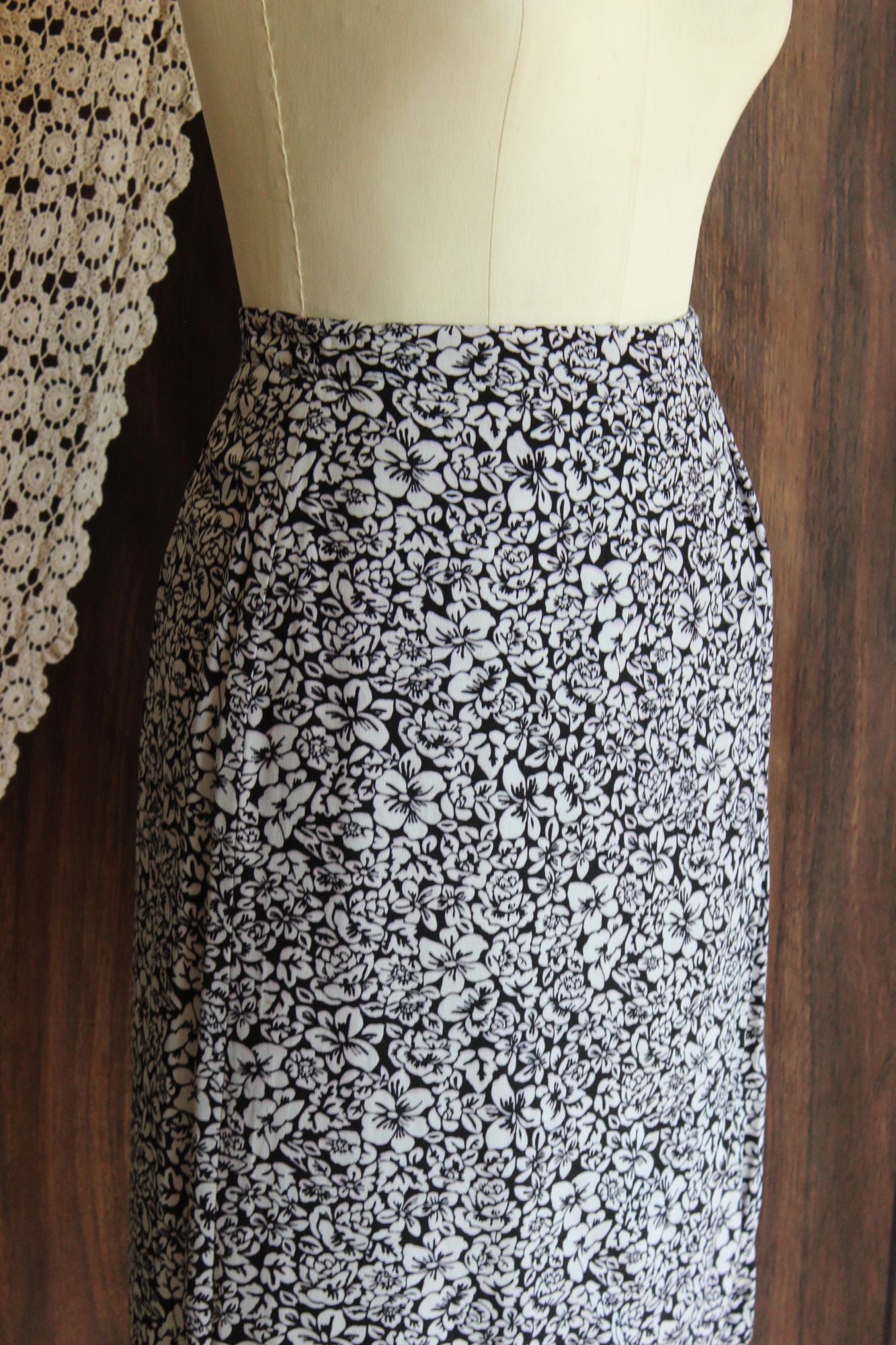 Vintage 1990s 2000s Wrap Skirt by Liz Claiborne