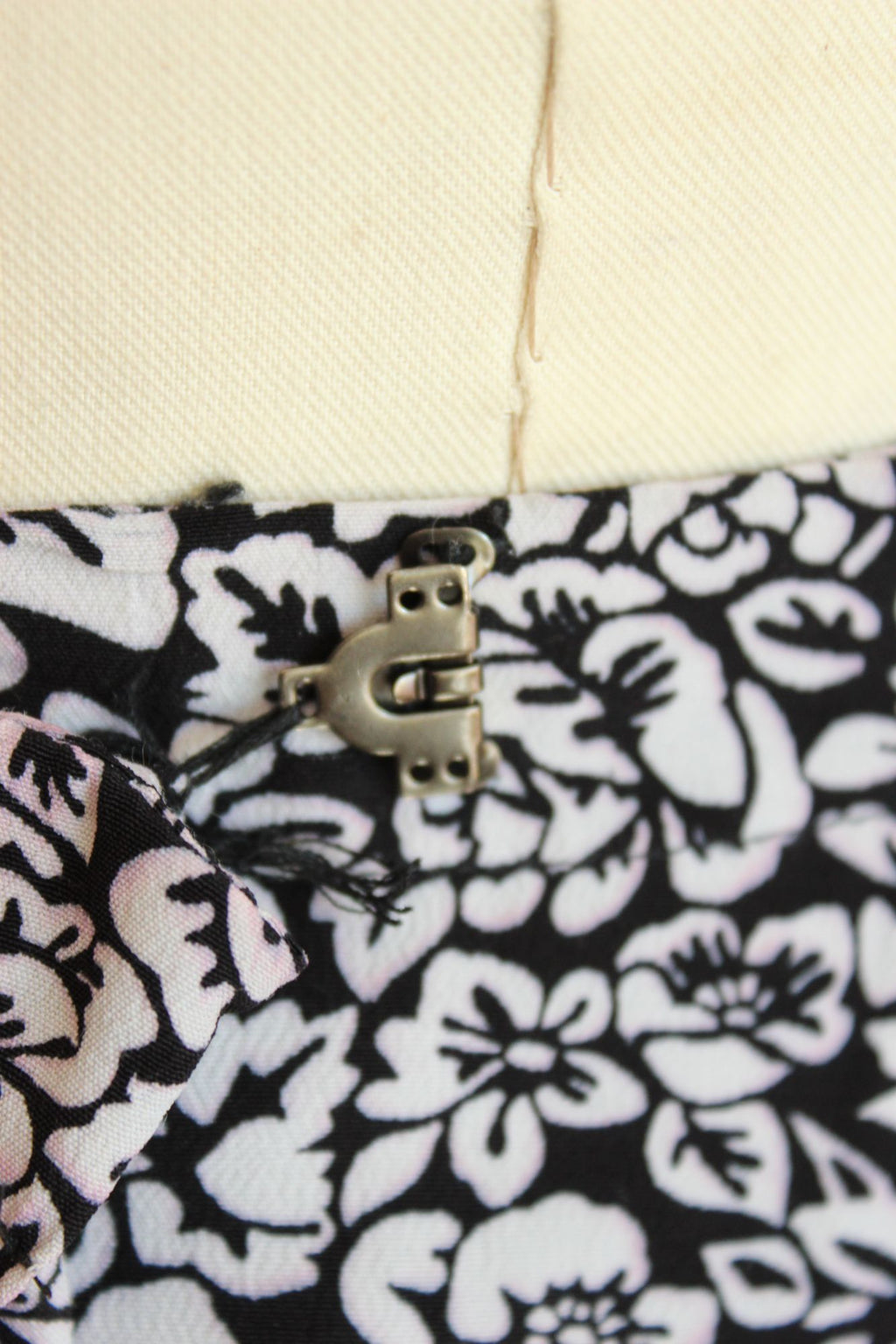 Vintage 1990s 2000s Wrap Skirt by Liz Claiborne