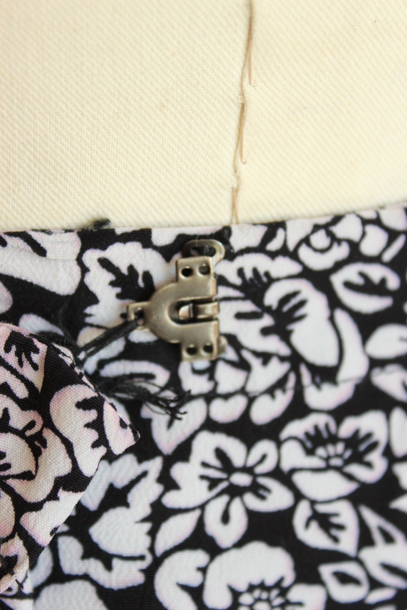 Vintage 1990s 2000s Wrap Skirt by Liz Claiborne