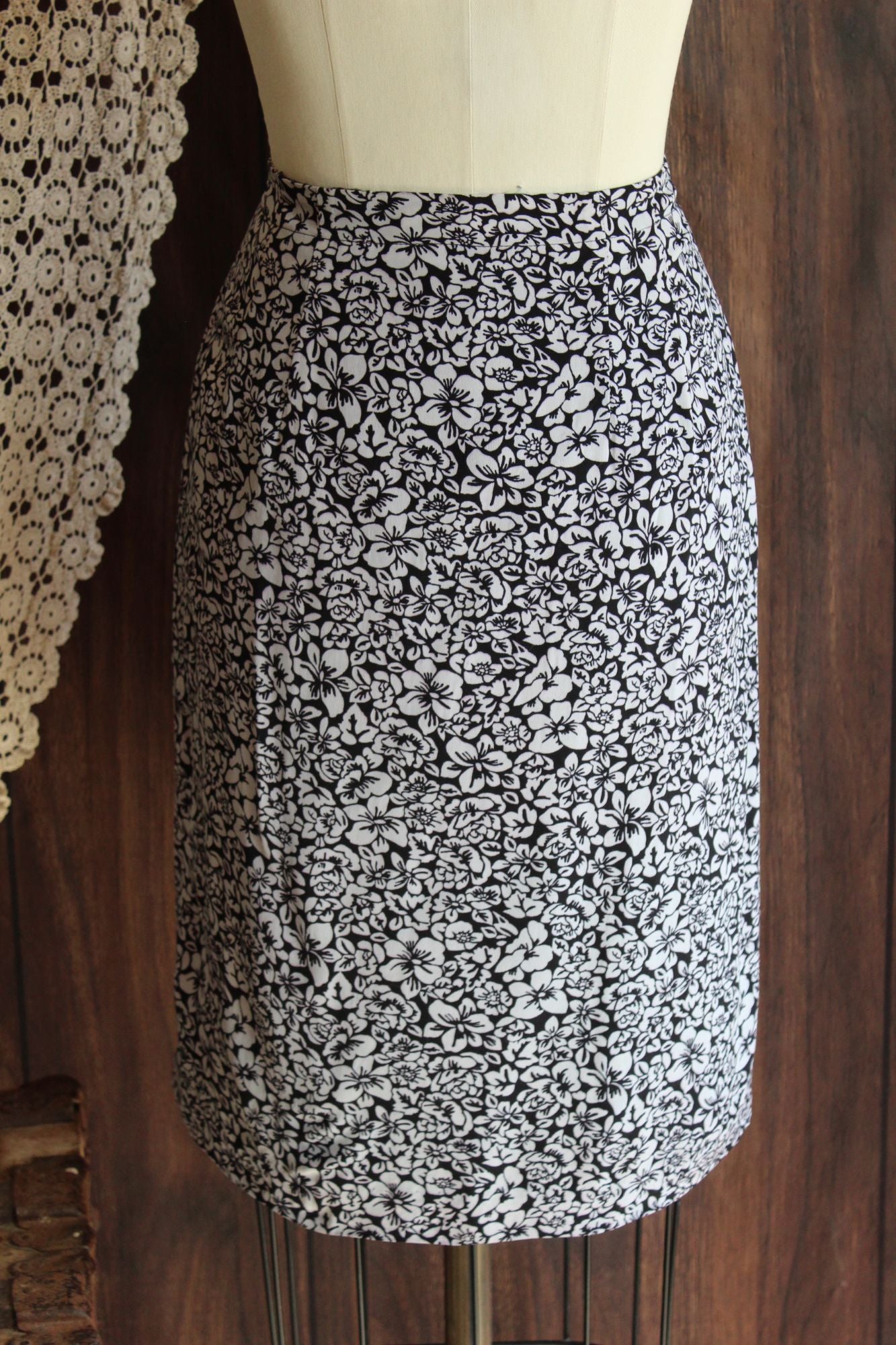 Vintage 1990s 2000s Wrap Skirt by Liz Claiborne