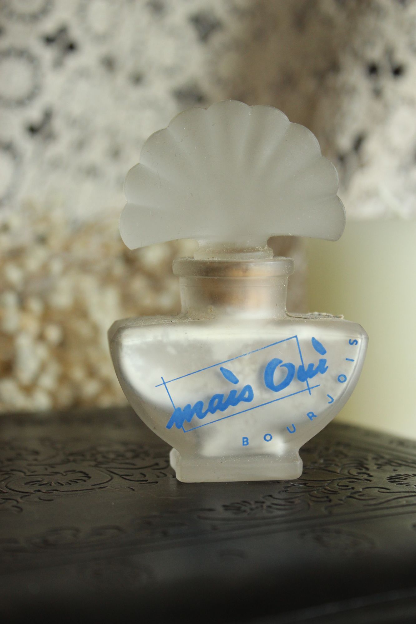 1940s Bourjois Mais Oui Perfumed Talc