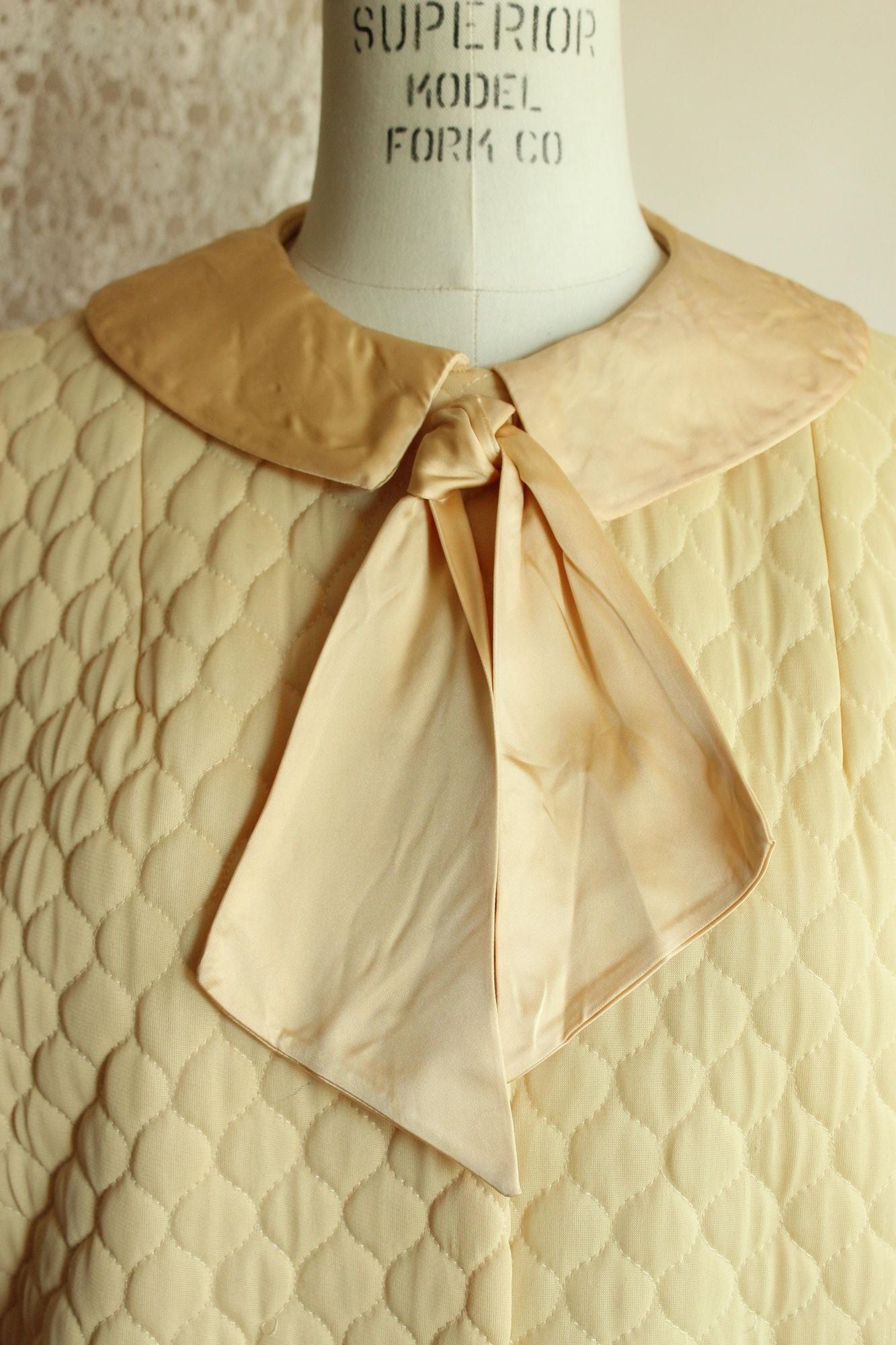 Vintage 1960s Gossard Artemis Golden Yellow Quilted Robe