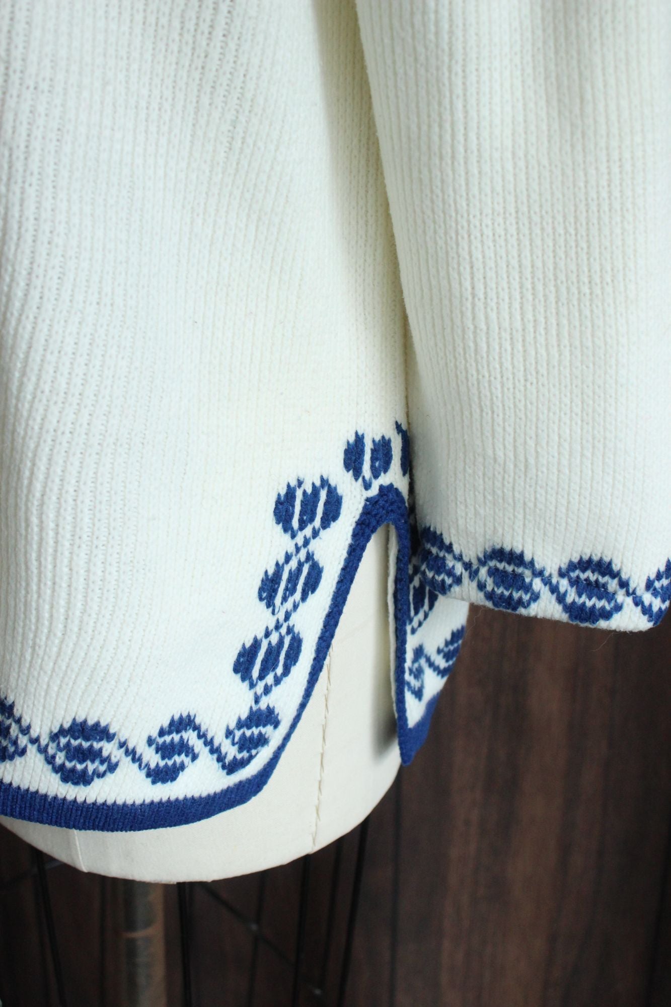 Vintage 1970s The Campus Shop Nordic Style Blue and White Jumper