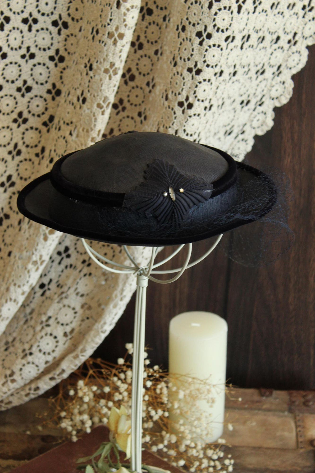 Vintage 1950 Navy Blue Woven Straw Tilt Hat with Veil