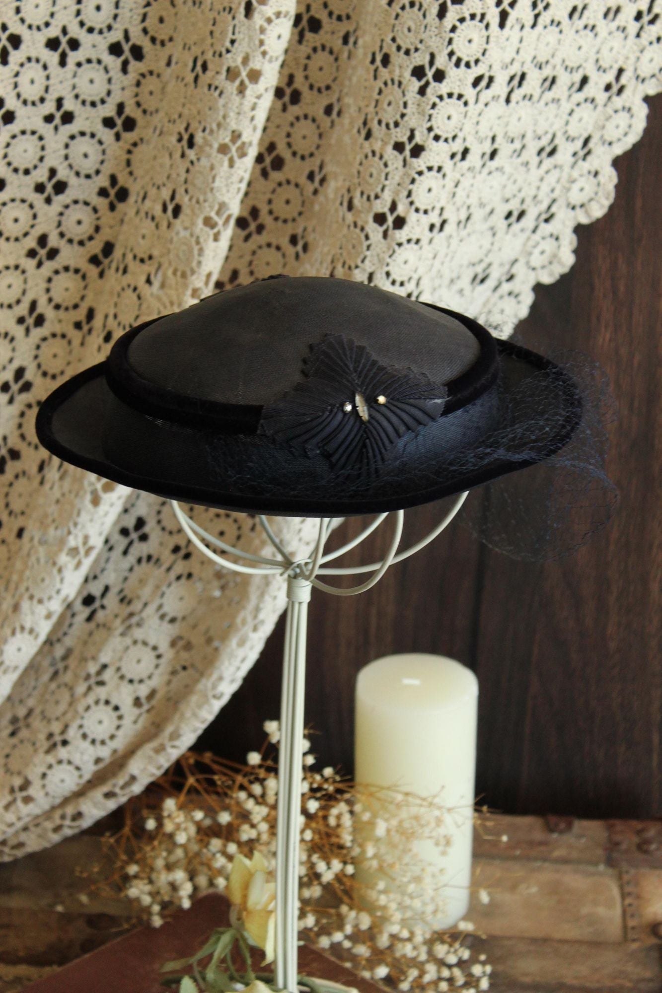 Vintage 1950 Navy Blue Woven Straw Tilt Hat with Veil
