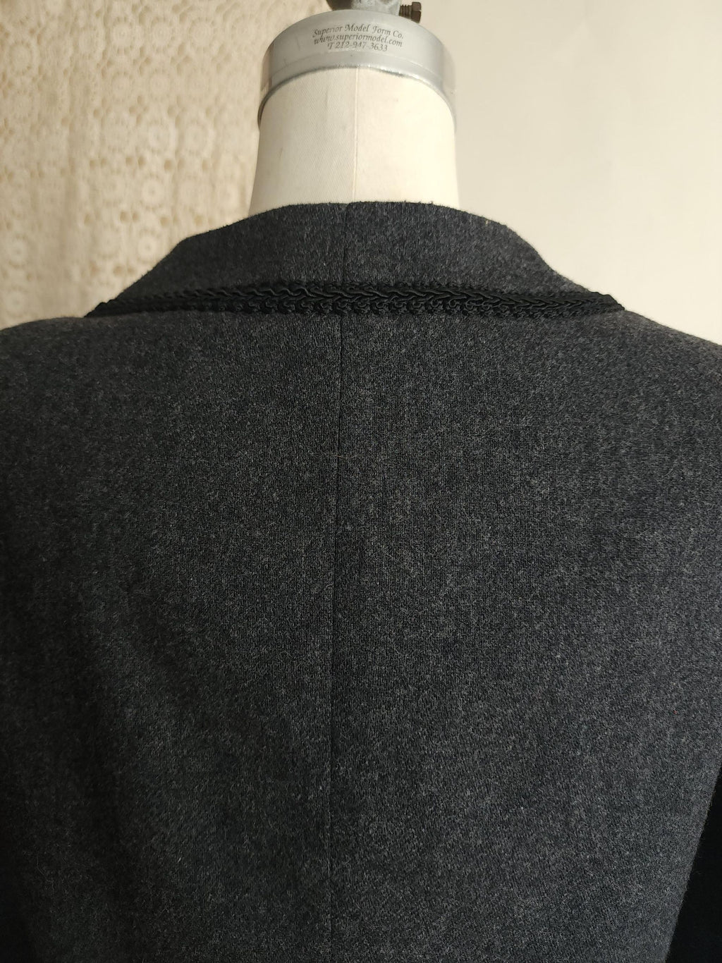 Vintage 1980s Russ Gray Wool Jacket with Shoulder Pads and Braided Trim