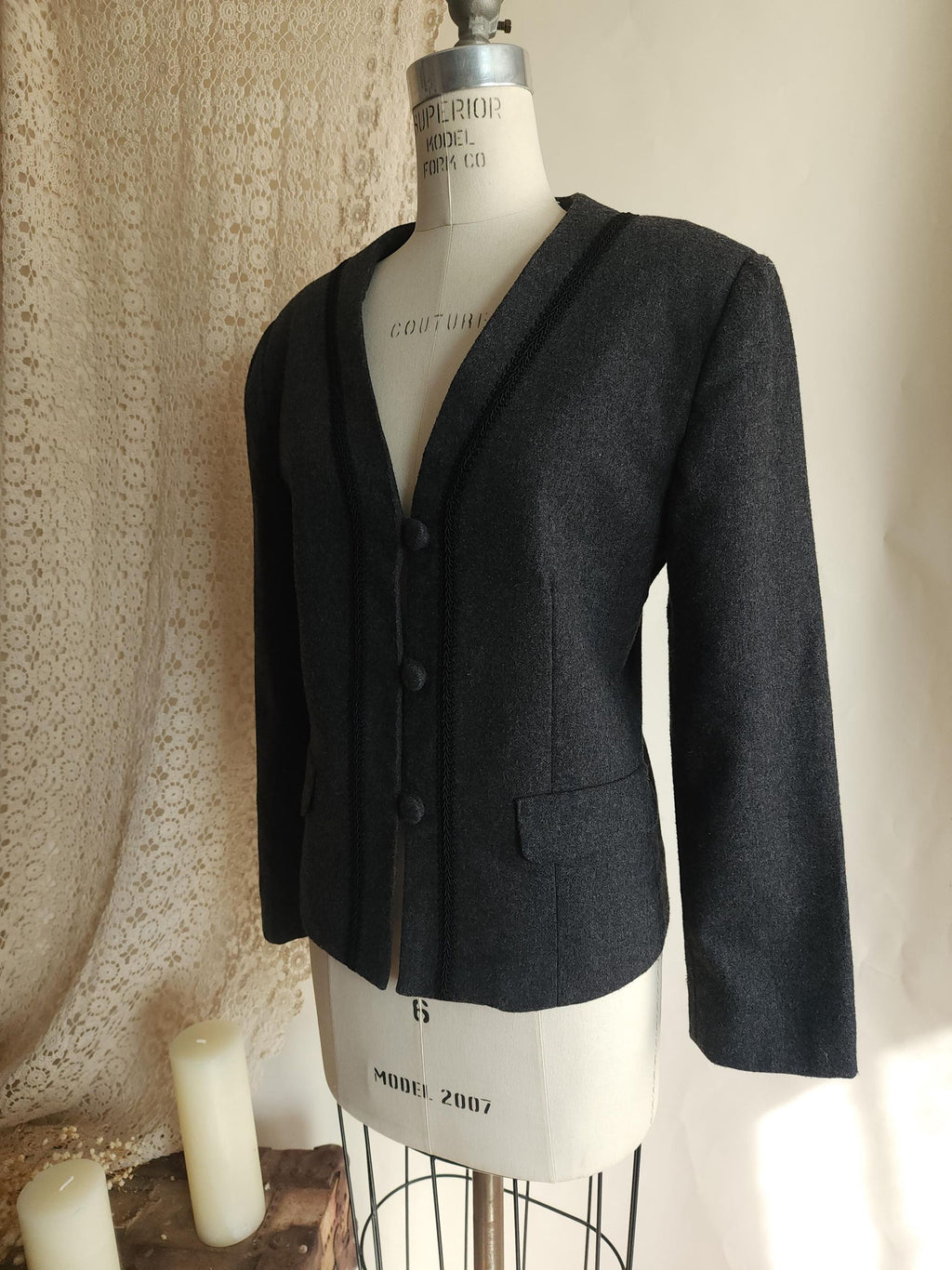 Vintage 1980s Russ Gray Wool Jacket with Shoulder Pads and Braided Trim