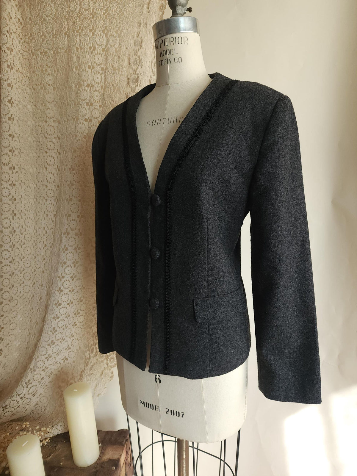 Vintage 1980s Russ Gray Wool Jacket with Shoulder Pads and Braided Trim