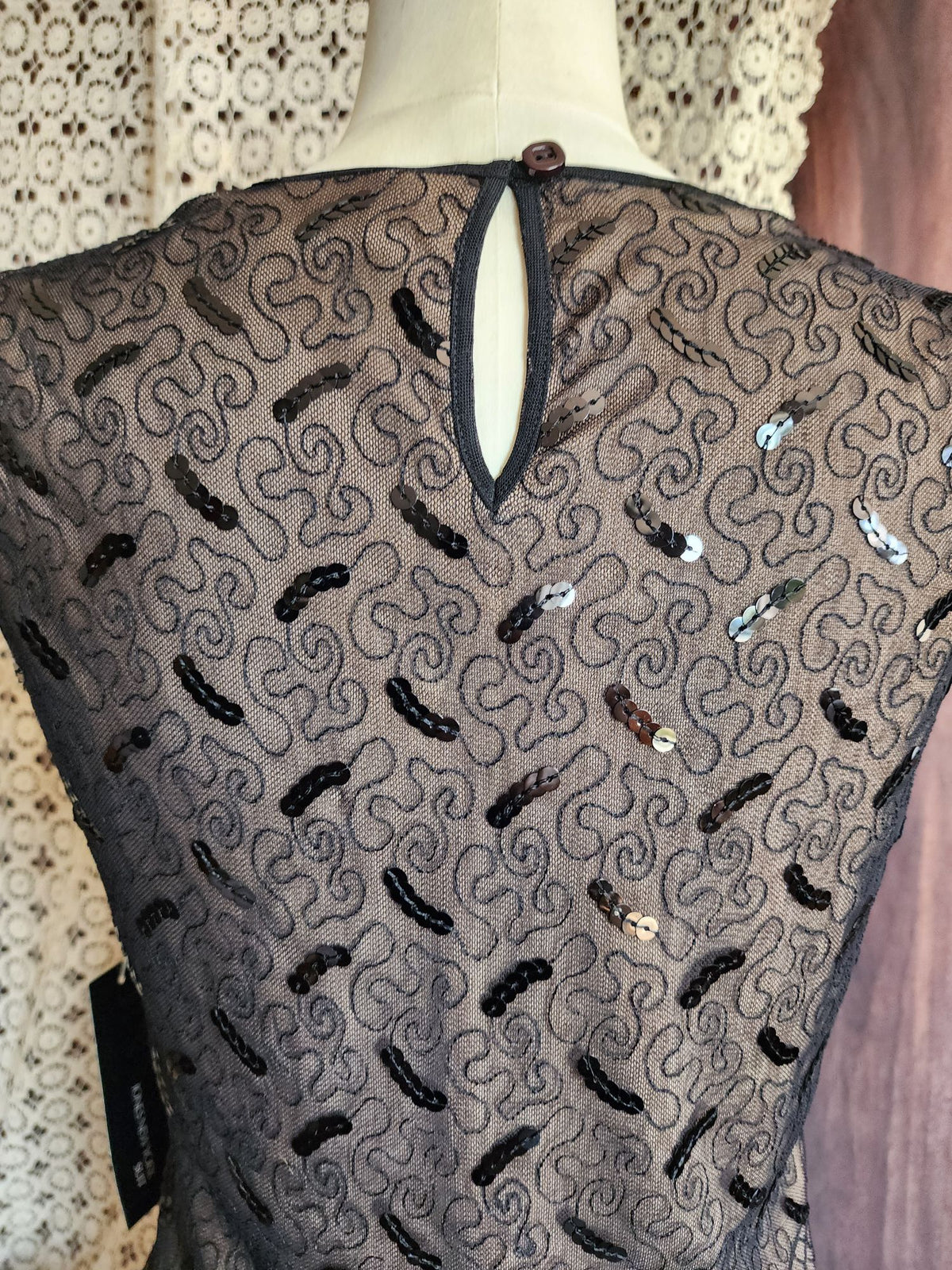 Jones New York Womens Top, New with Tags Black over Beige, Size 4, Sequins